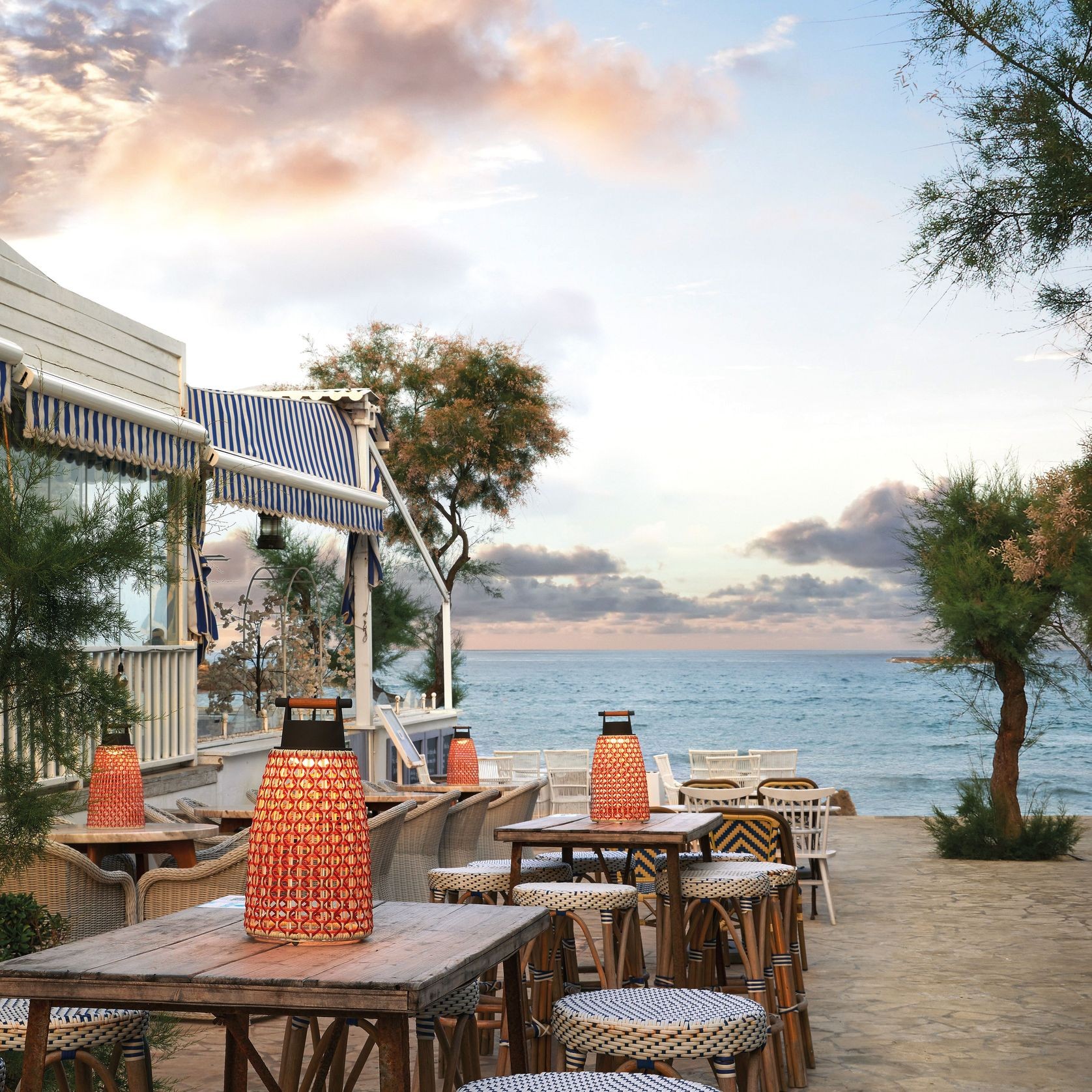 Nans M/41/R Portable Table Lamp gallery detail image