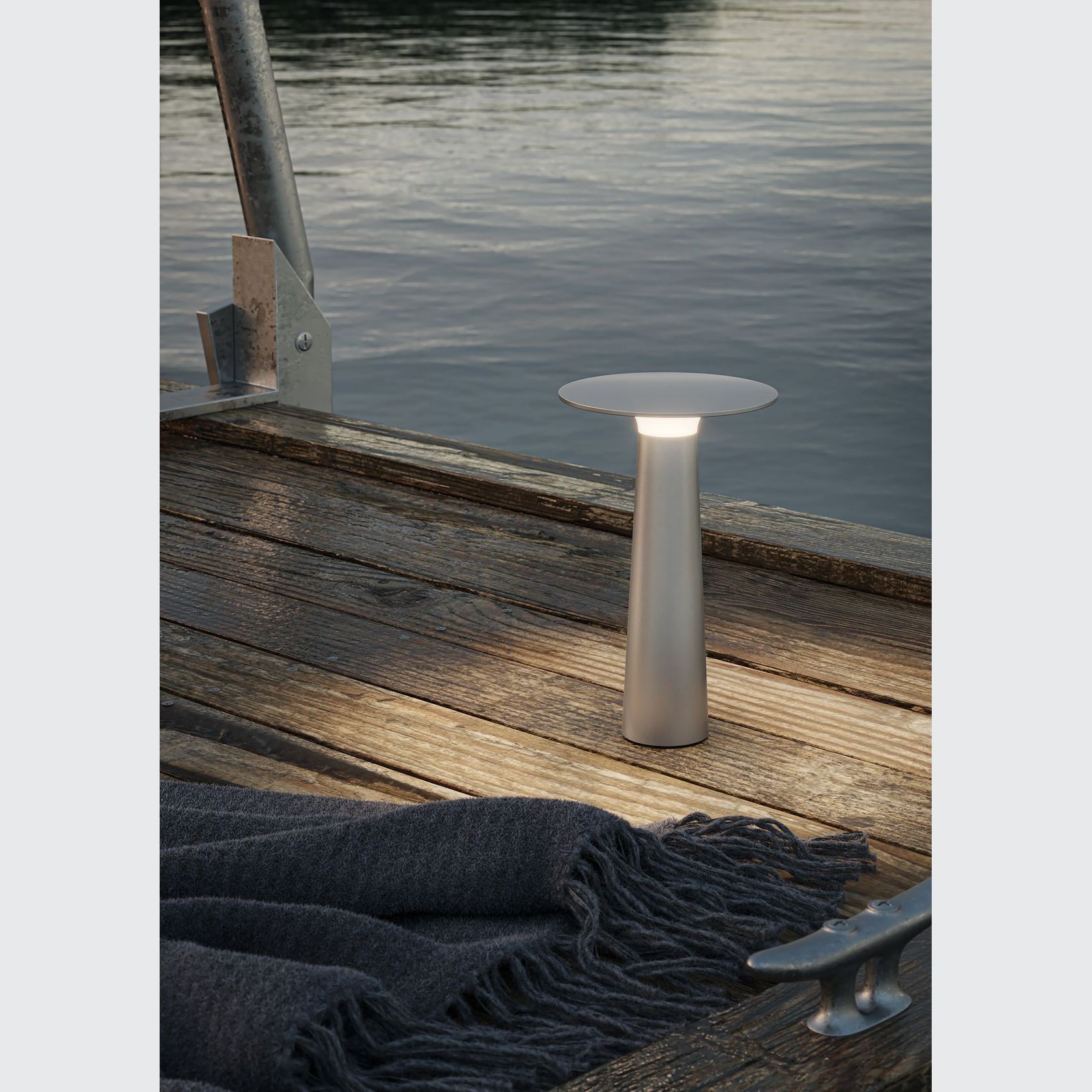 Lix Dim to Amber Lamp gallery detail image