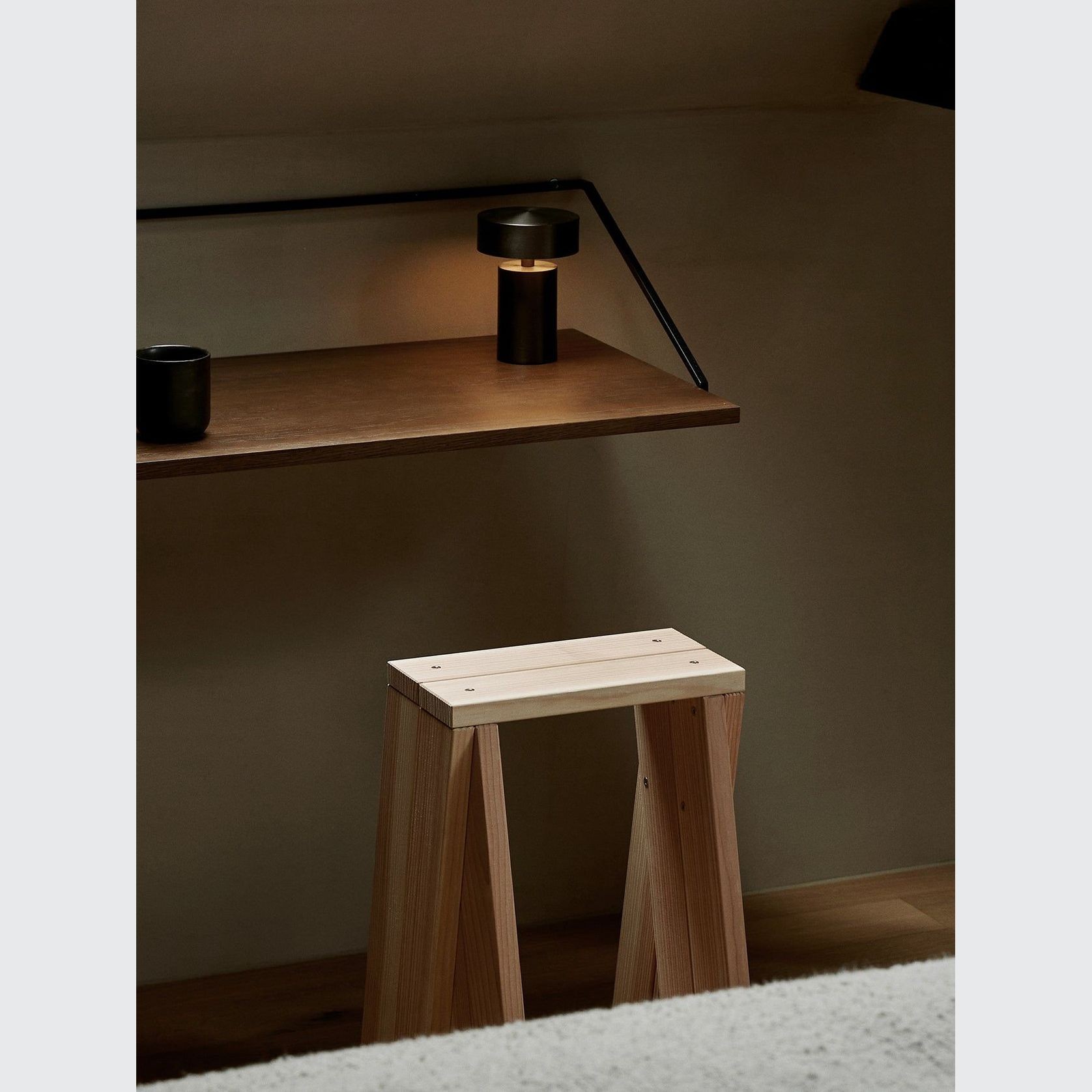 Audo CPH Column Portable Table Lamp gallery detail image