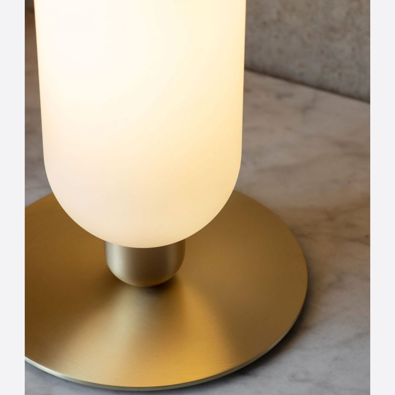 Occulo Table Lamp gallery detail image