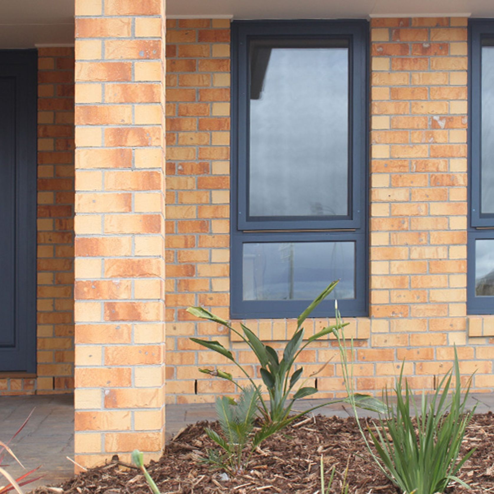 Komfort+ | Tilt & Turn Windows gallery detail image