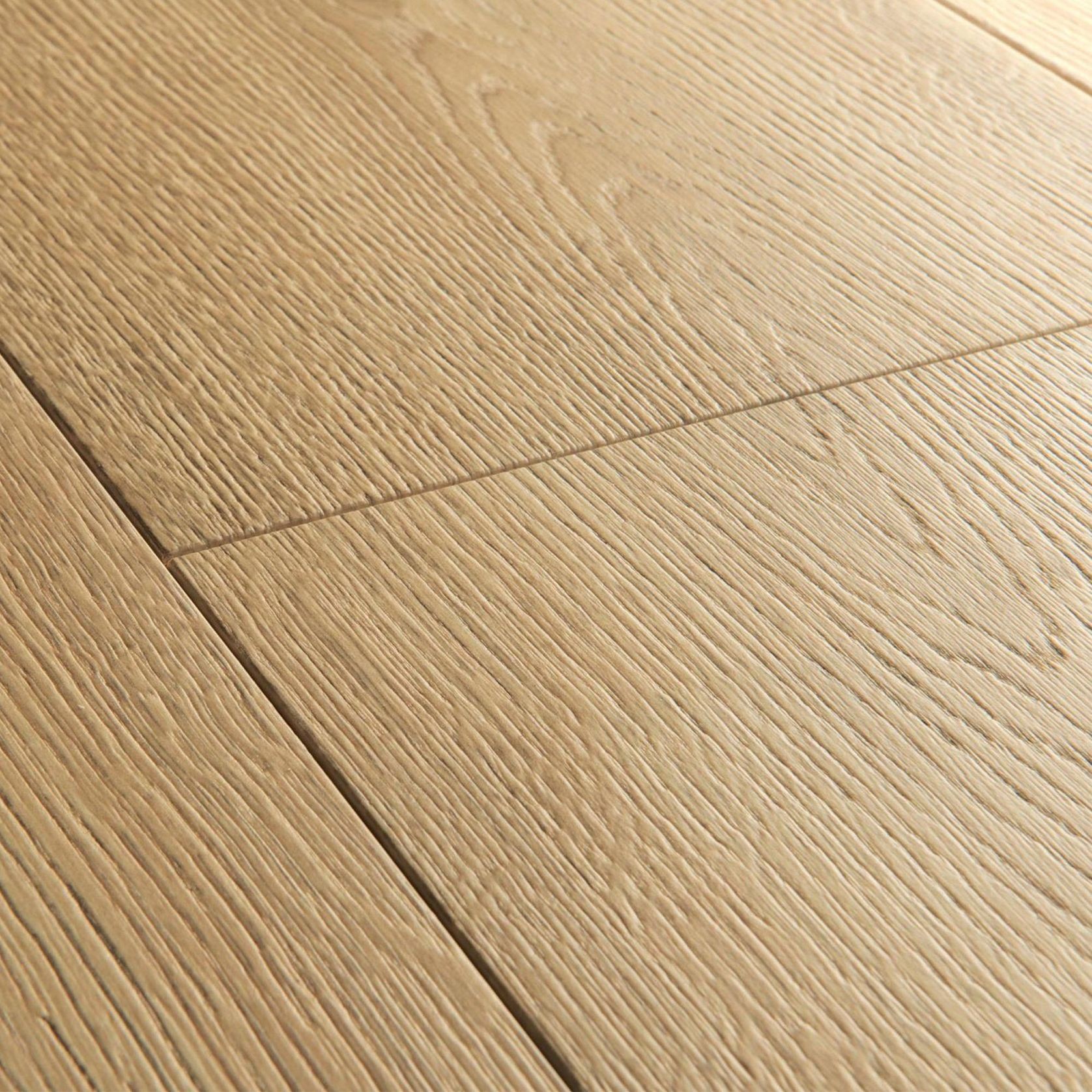 Quick-Step Perspective Nature Brushed Oak Warm Natural Laminate Flooring gallery detail image