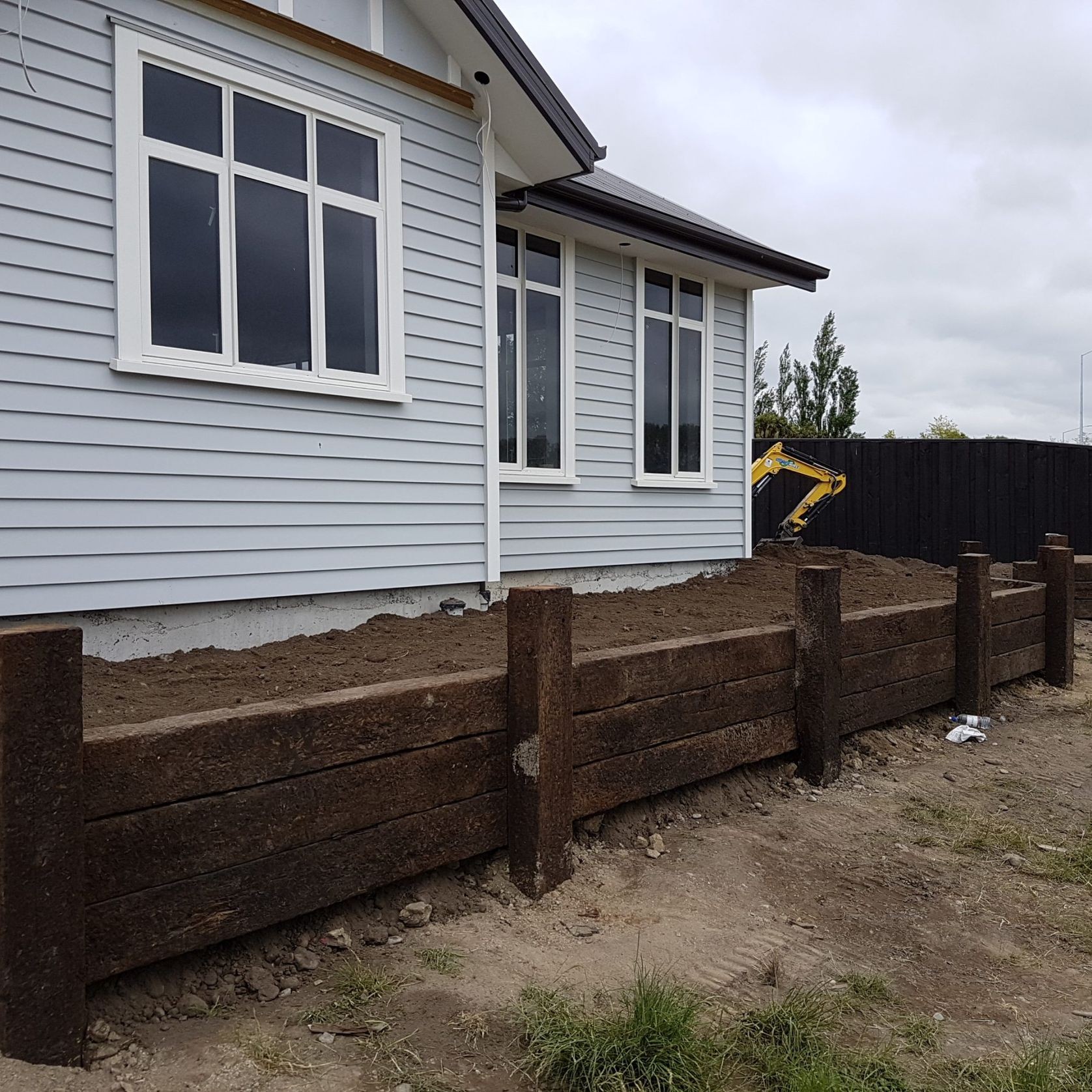 Hardwood Bridge Sleepers gallery detail image