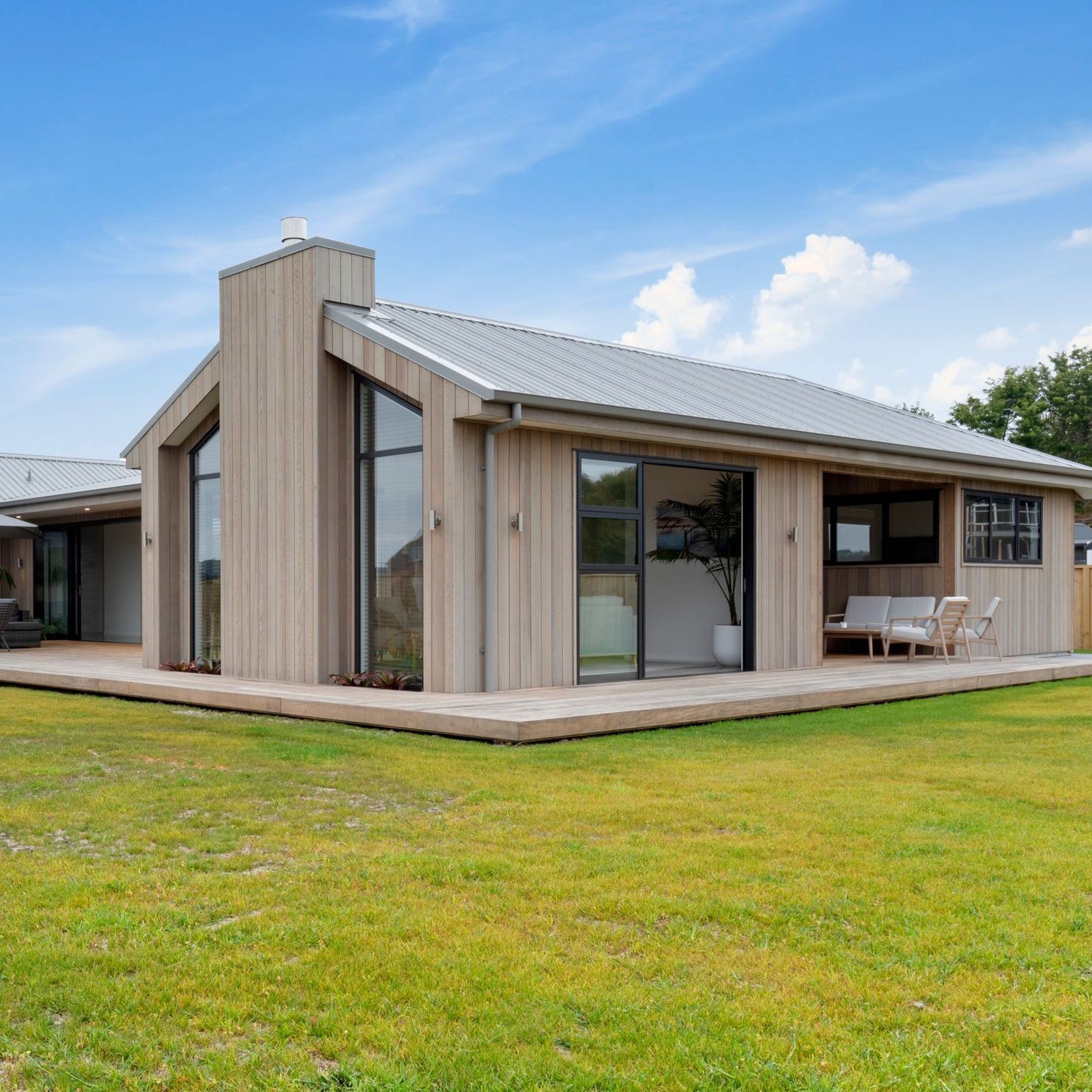 JSC Vertical Shiplap Timber Weatherboards gallery detail image