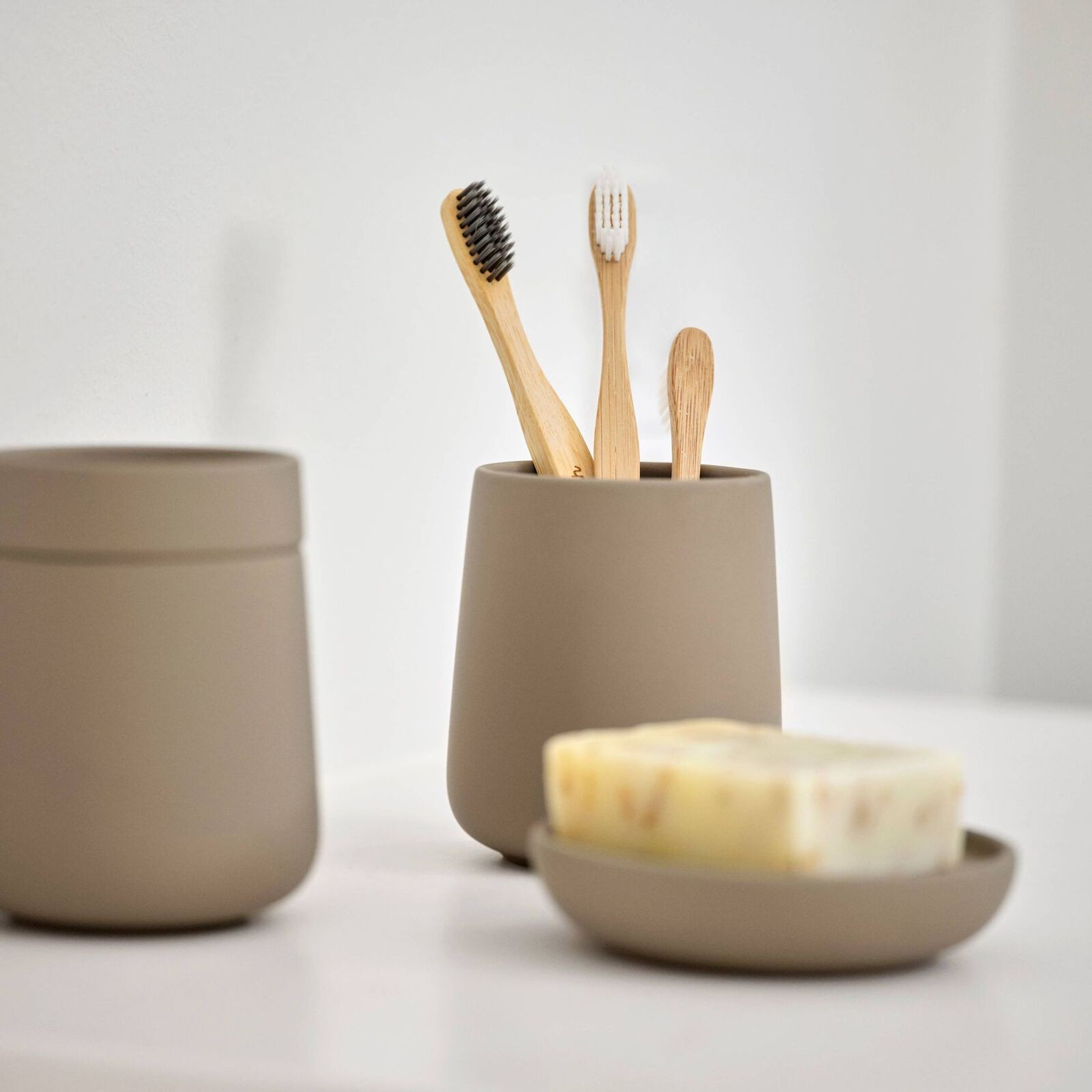 Zone Nova One Toothbrush Mug gallery detail image