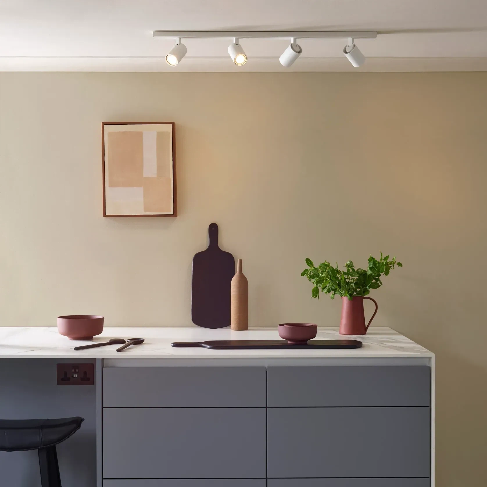 Ascoli Four Bar gallery detail image