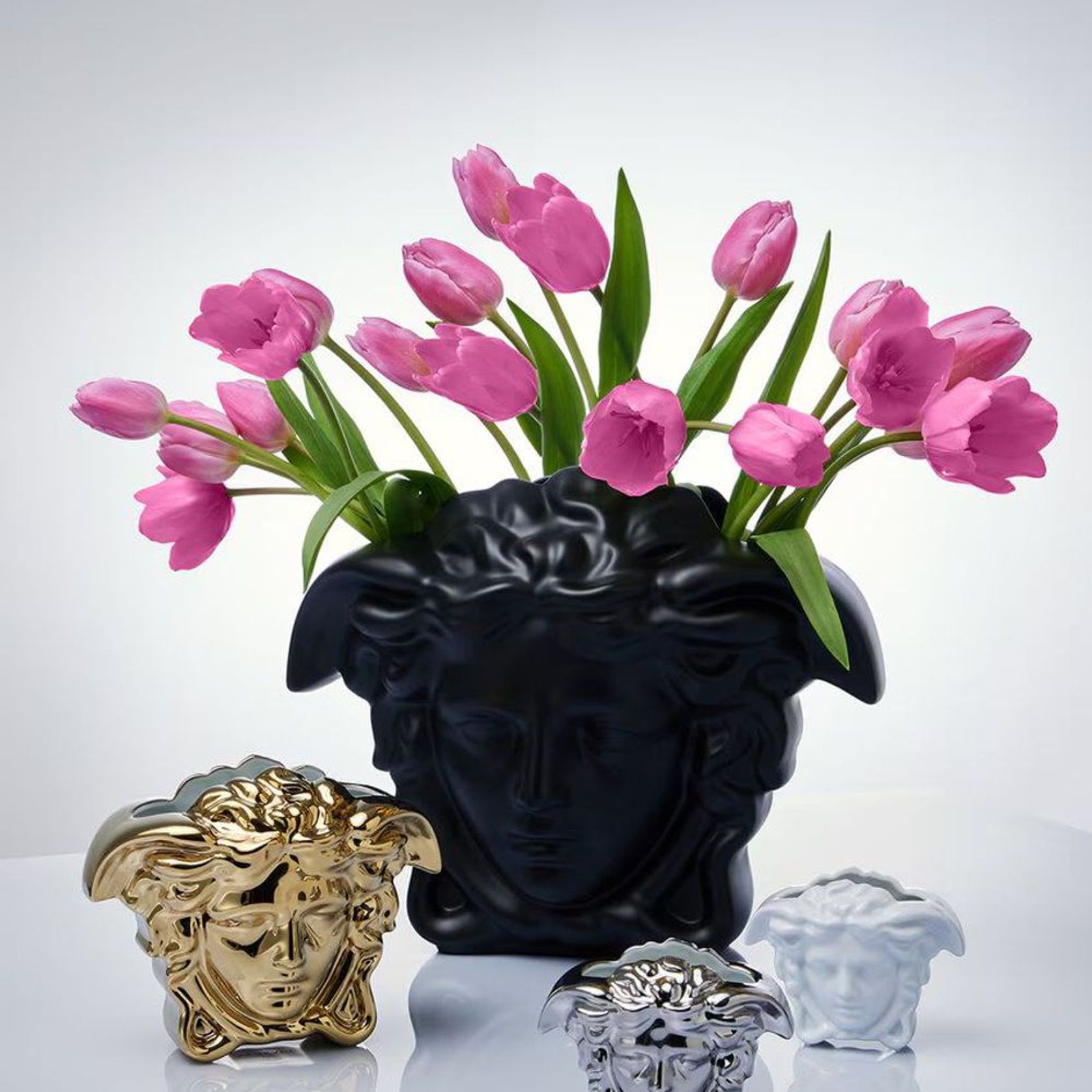 Medusa Grande gallery detail image