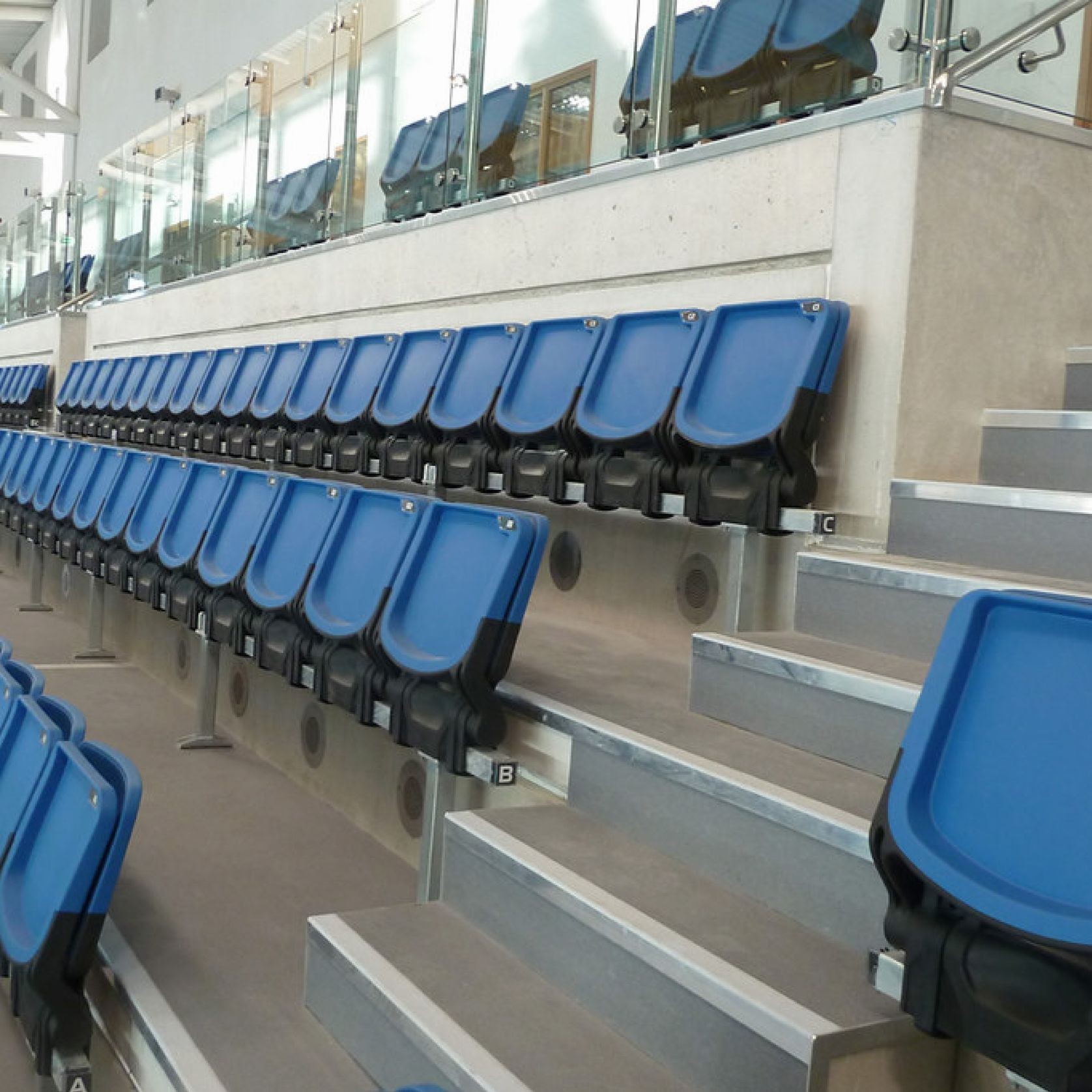 Altro Walkway™ VM20 - R10 Safety Flooring gallery detail image