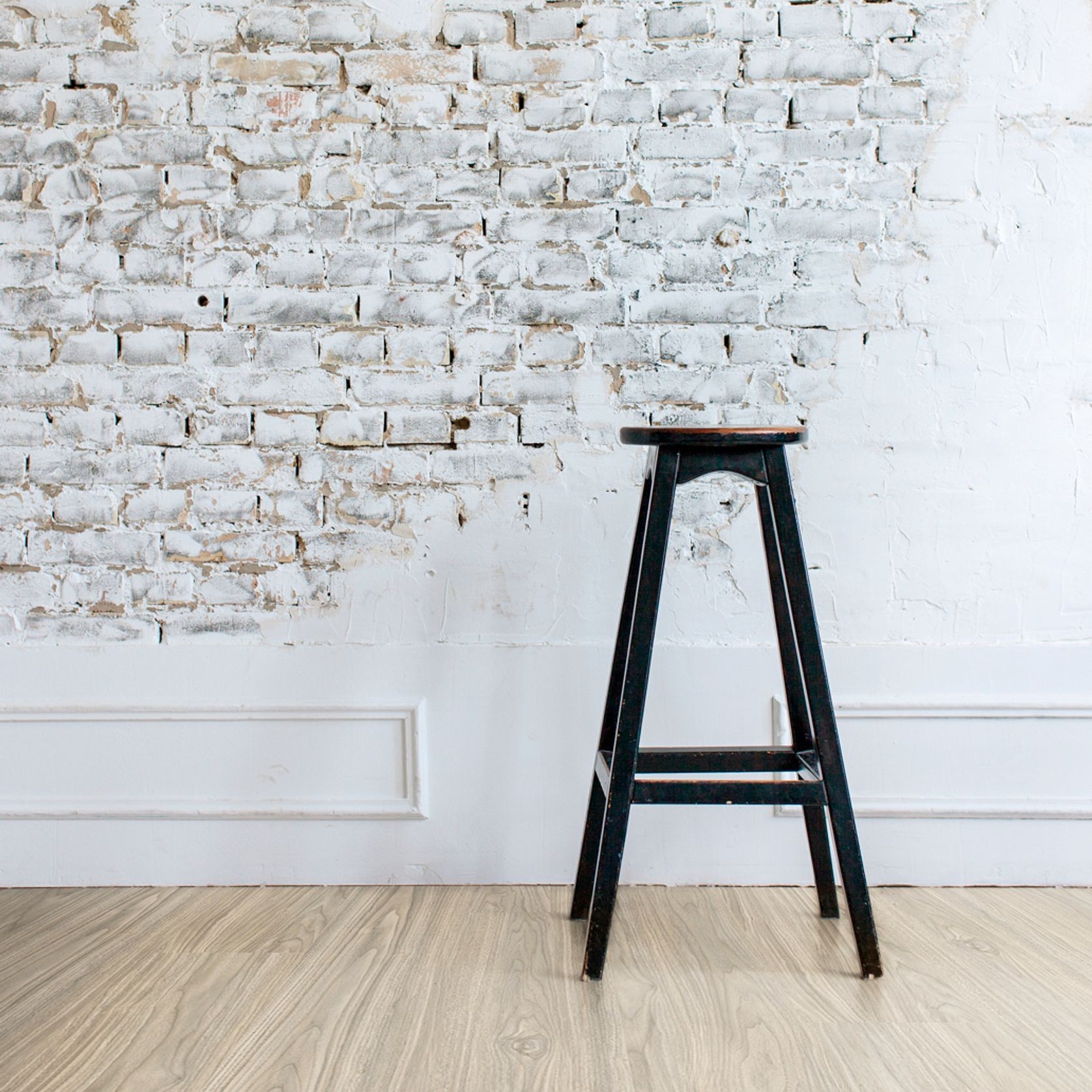 MOMENT from the Modern Revival LVT Collection: gallery detail image