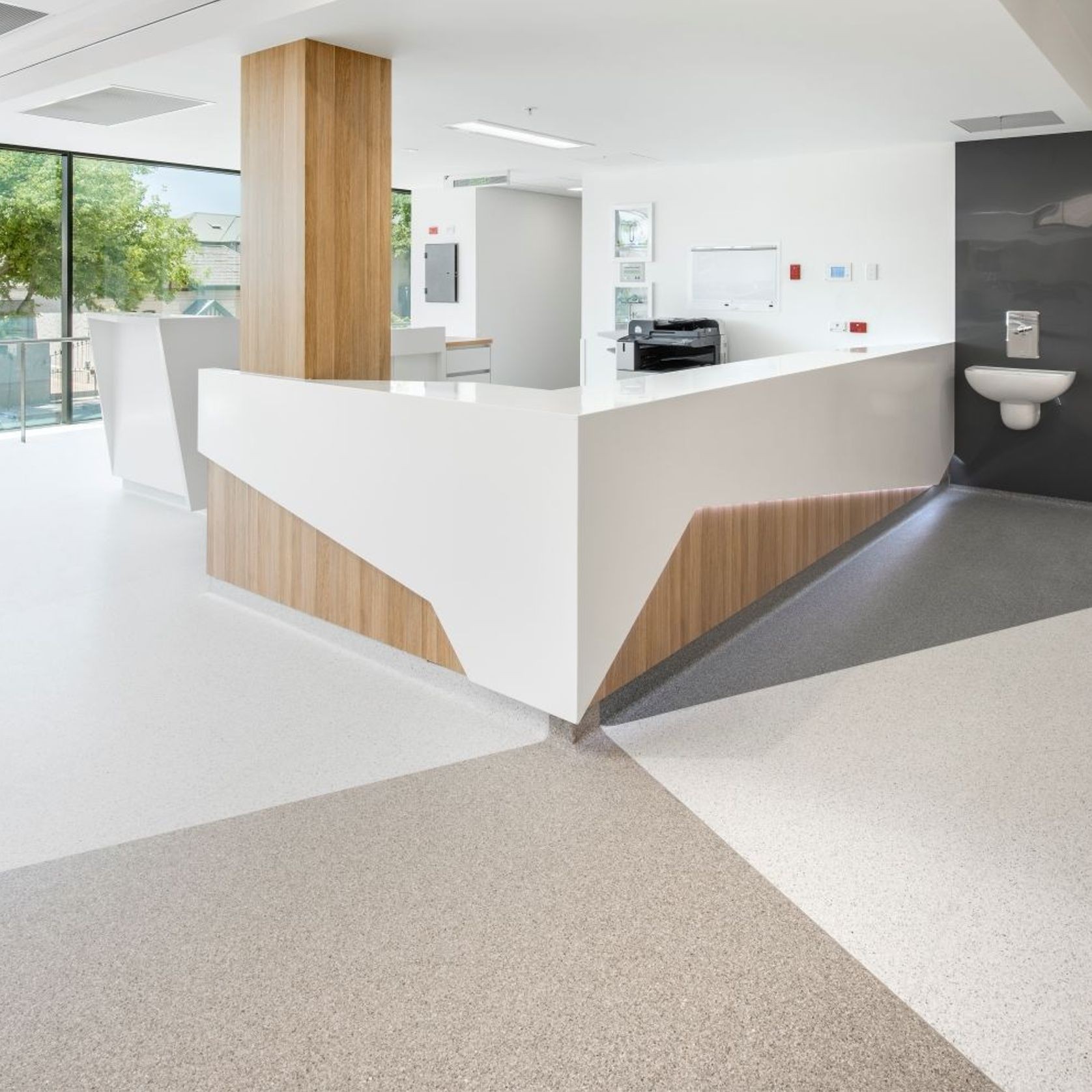 Accolade Plus | Cappuccino gallery detail image