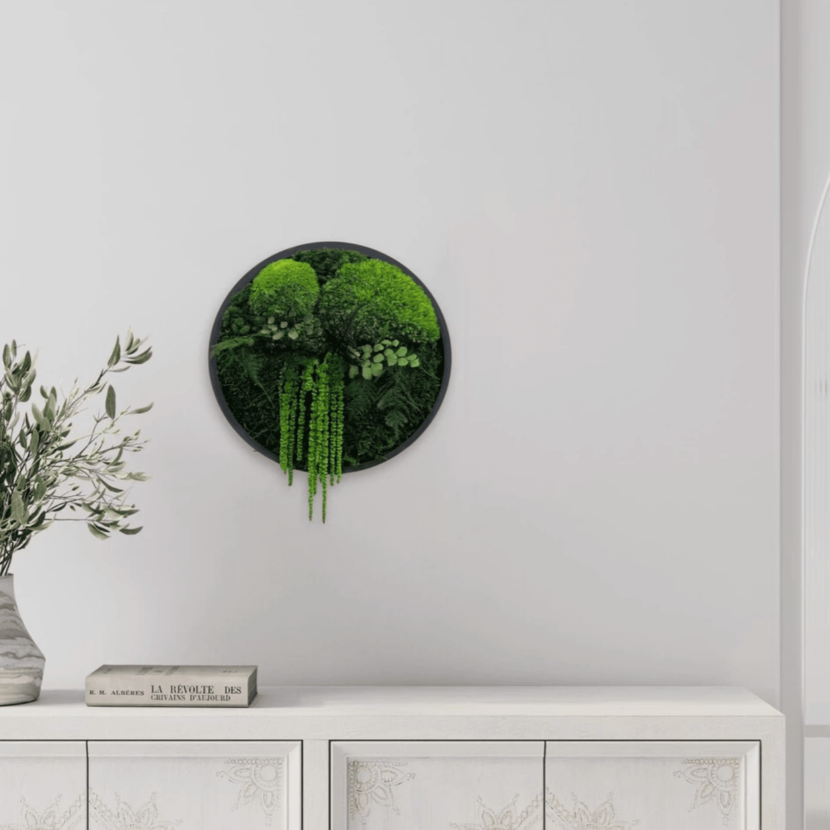 Round Moss Wall Art - Forest gallery detail image