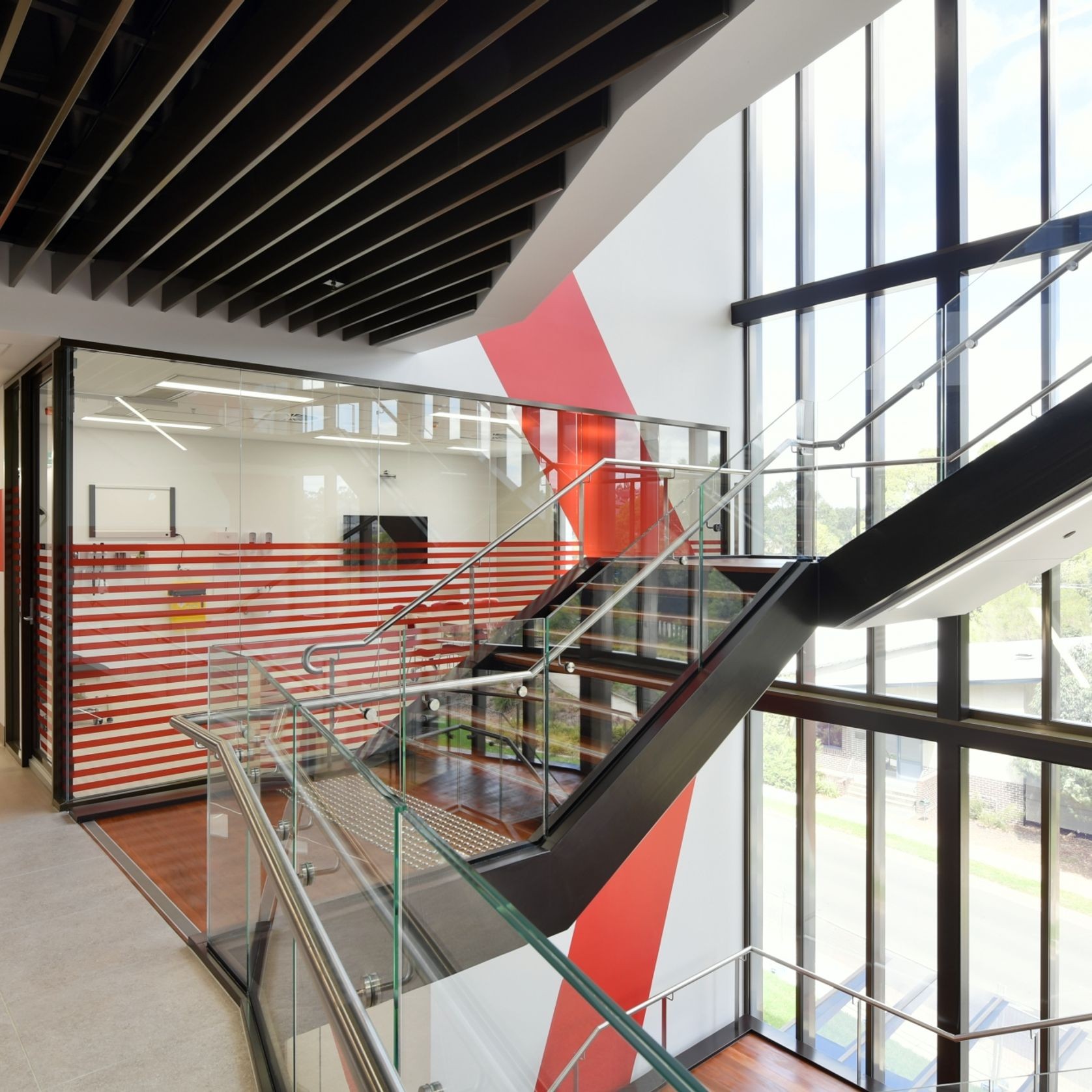 Elevate | Series 826 | Thermally Broken 150mm Framing gallery detail image