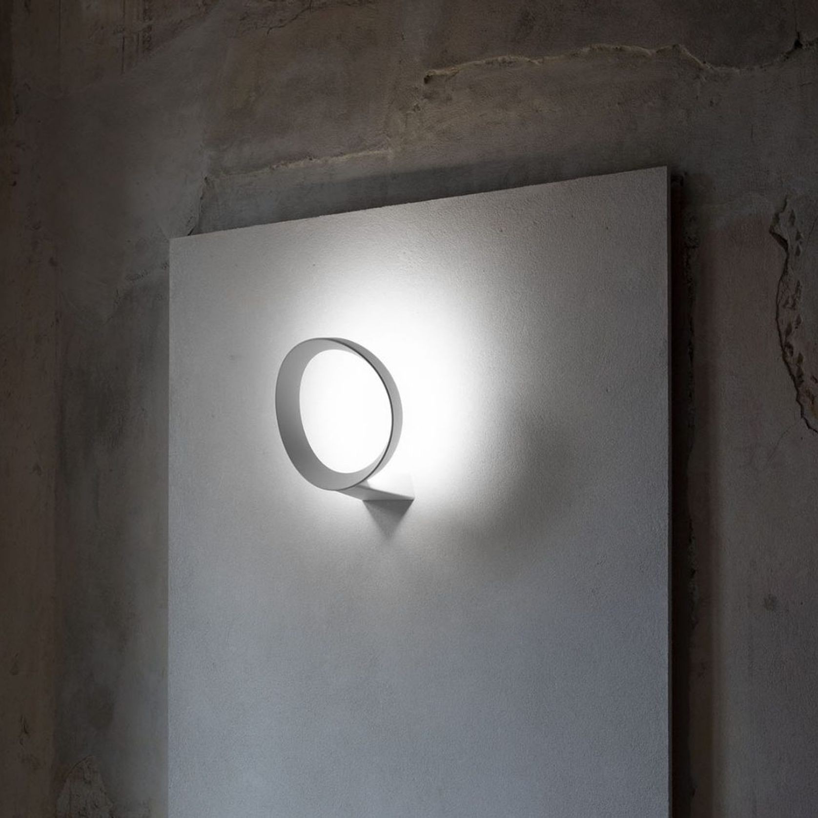 Martinelli Luce LED+O Wall Light gallery detail image