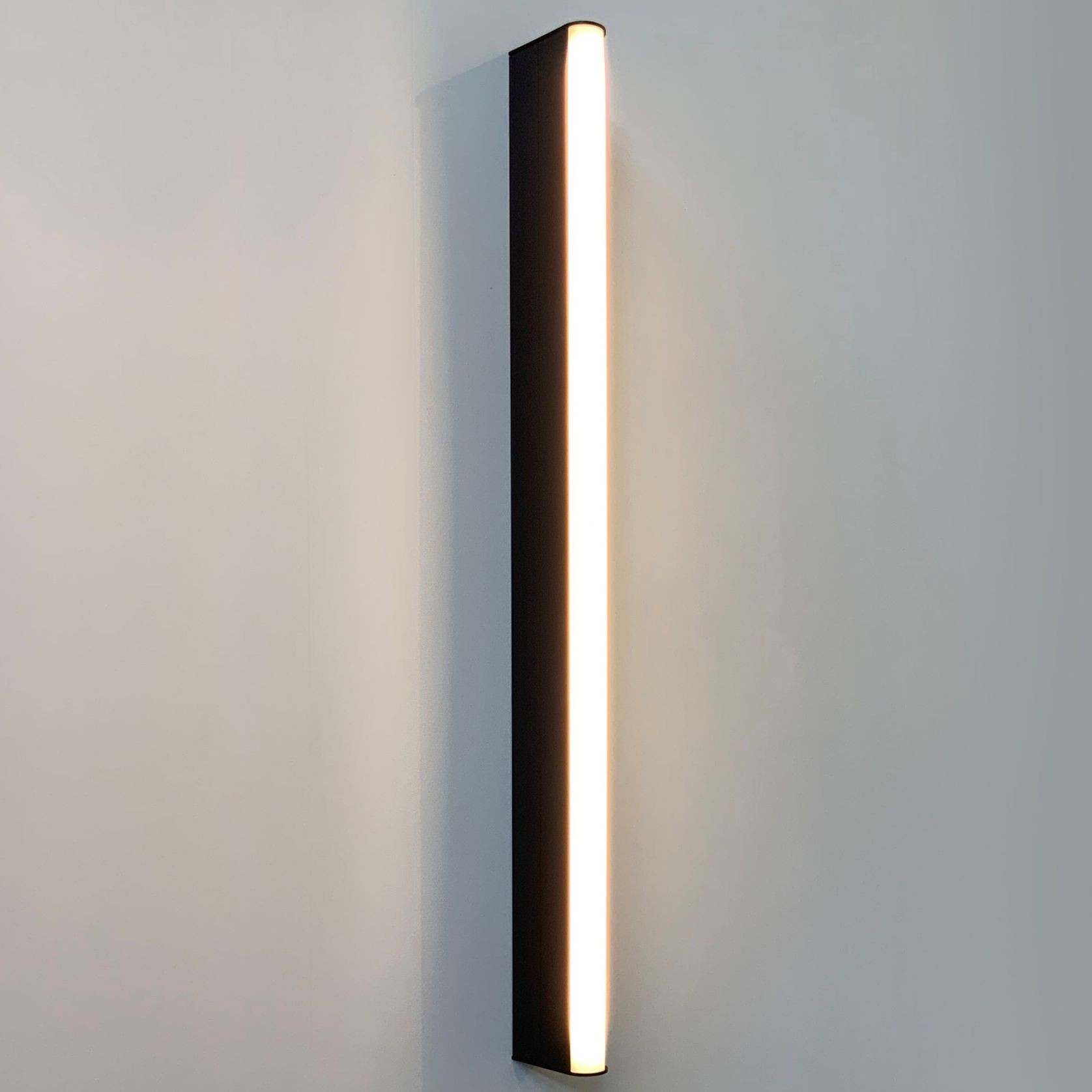 Blade Wall Light gallery detail image