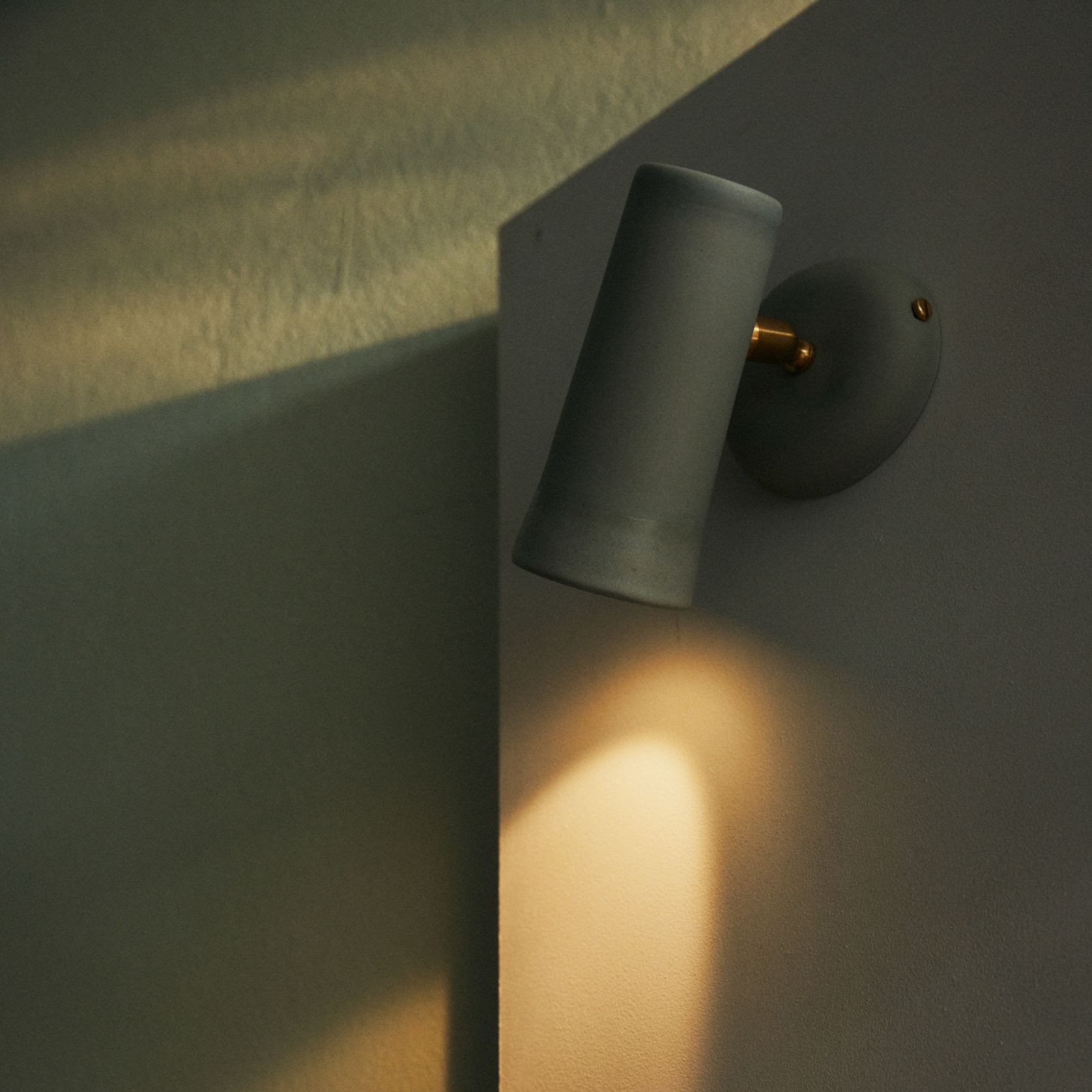 Dusked EVO Wall Light gallery detail image