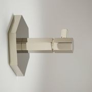 Facet H gallery detail image