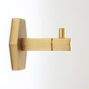 Facet H gallery detail image