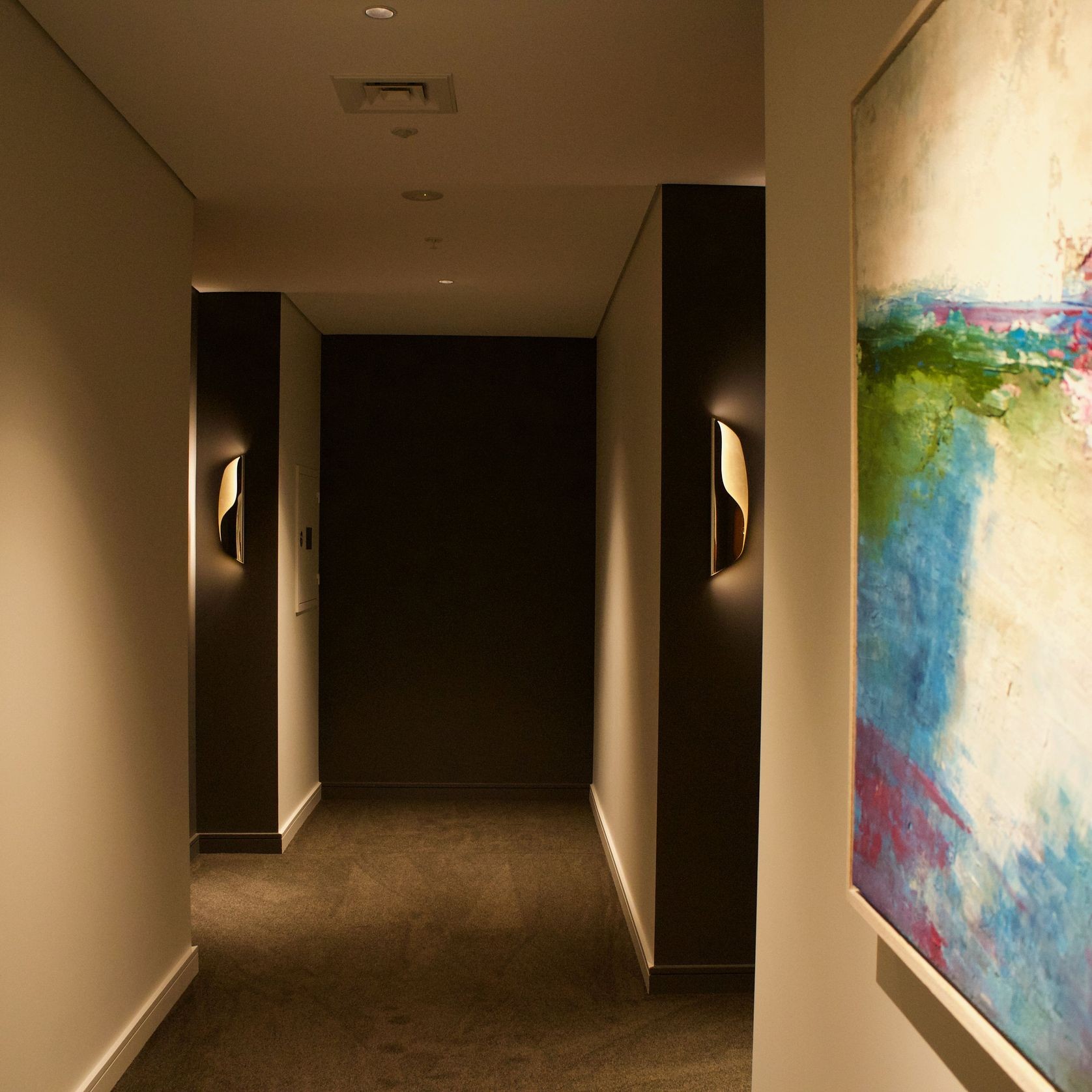 Segno wall light gallery detail image