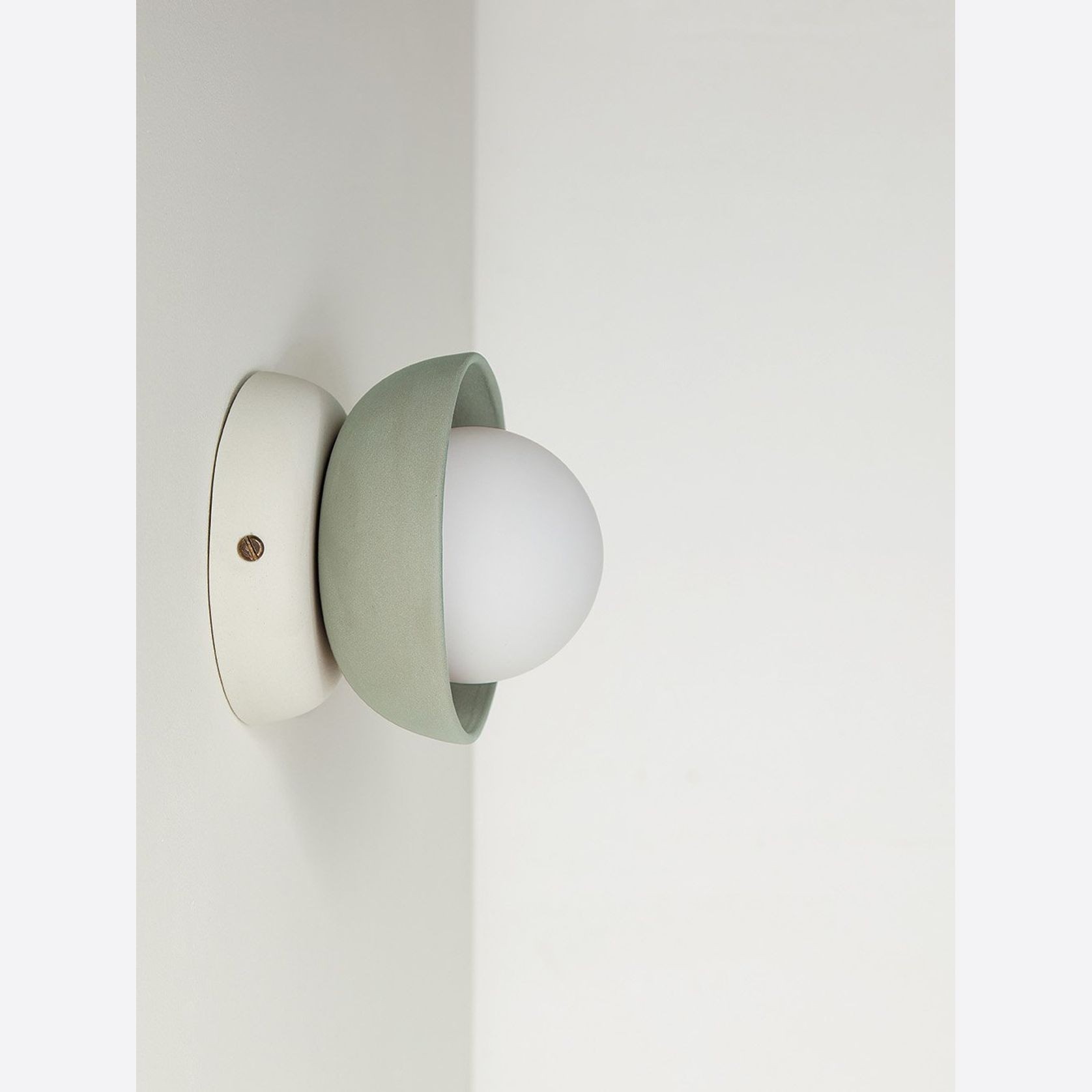 Mani Mini - Sconce gallery detail image