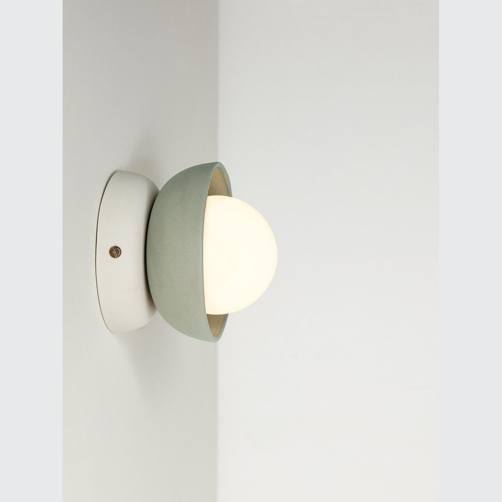 Mani Mini - Sconce gallery detail image