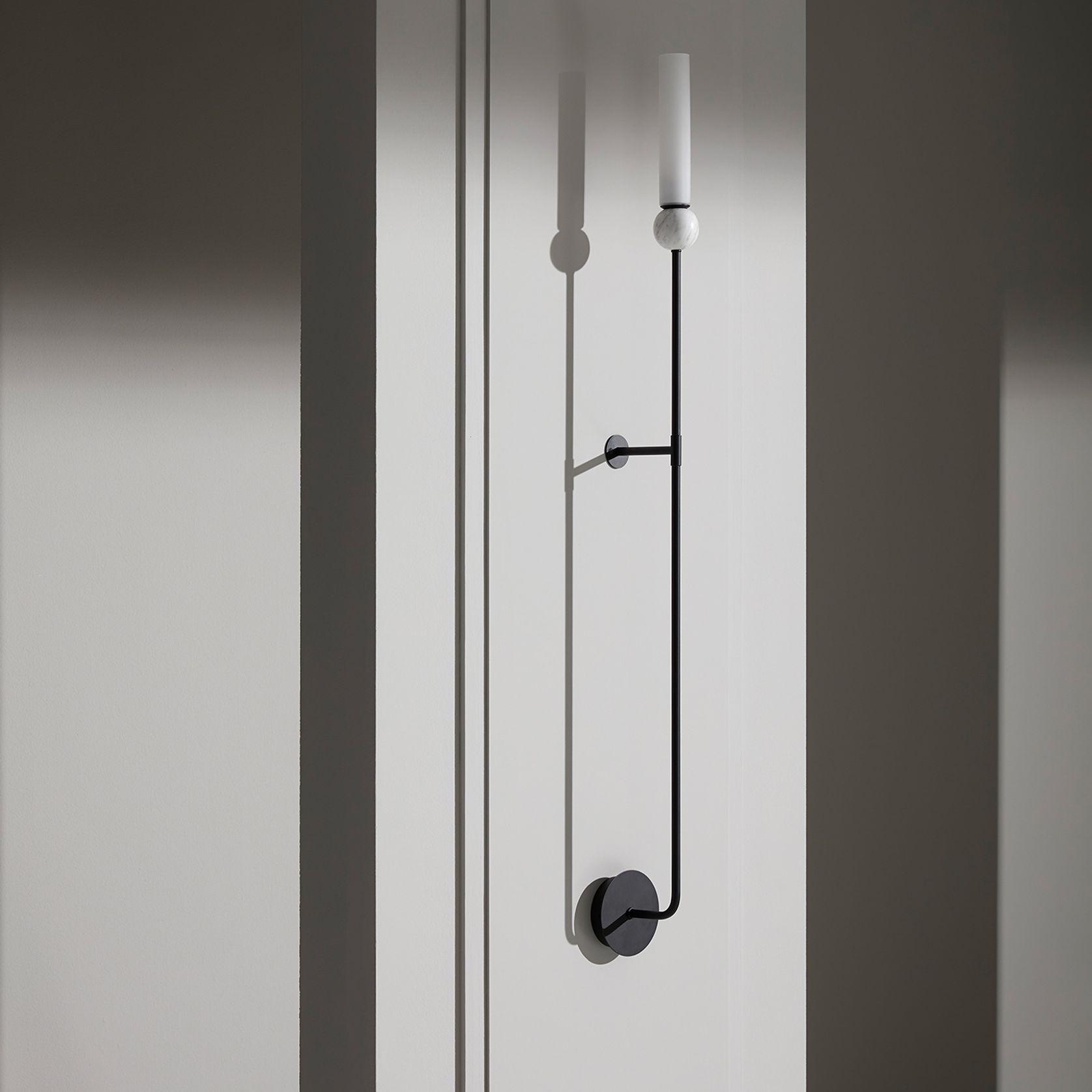 Delie Large Wall Light gallery detail image