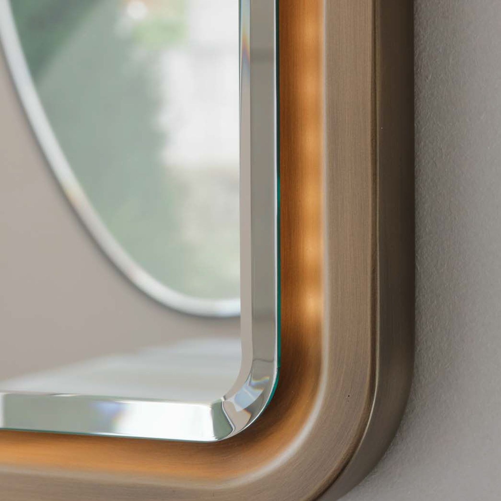 Oh Mirror gallery detail image