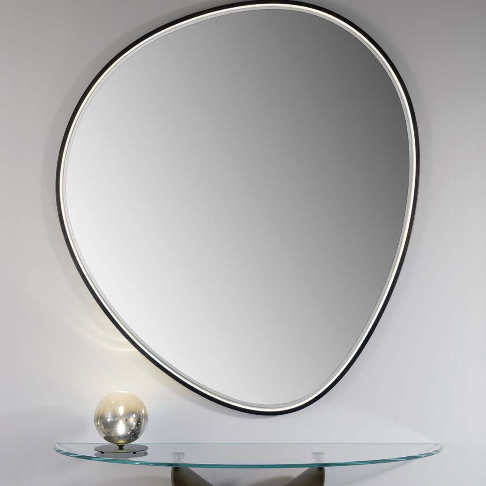 Oh Mirror gallery detail image