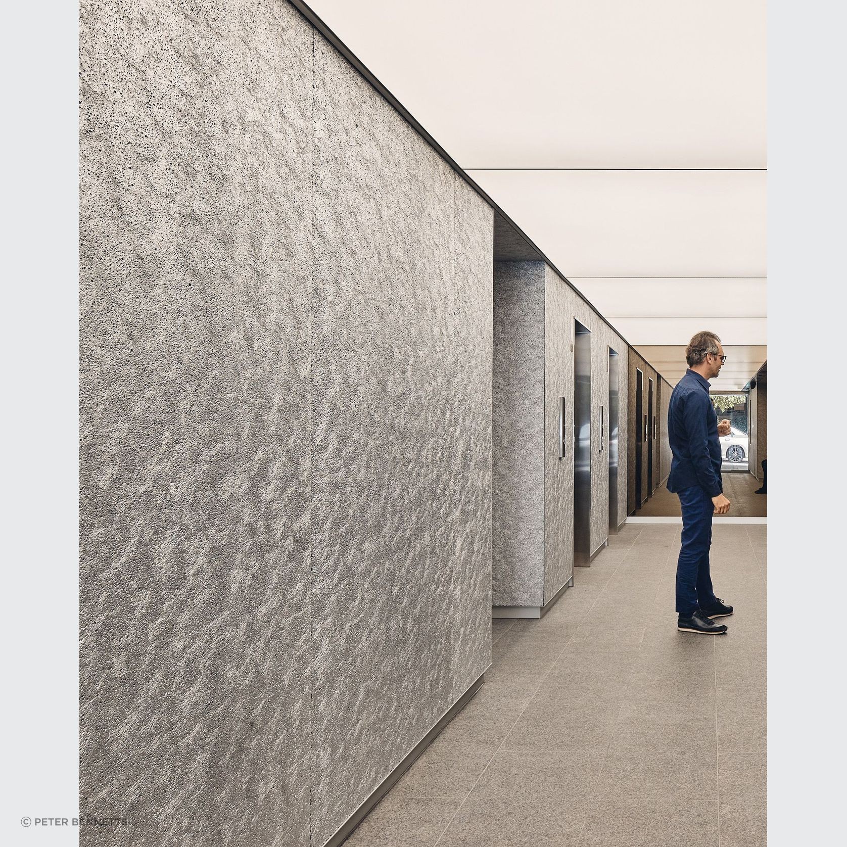 ALUSION Small Cell, one side open, Cannons House lobby