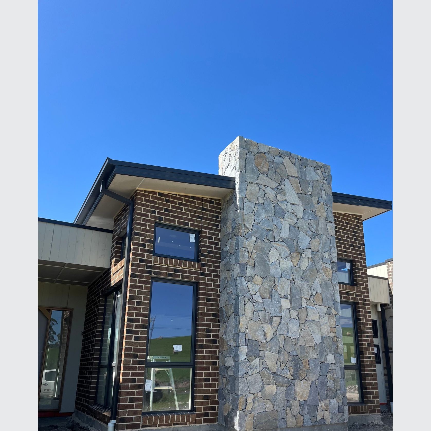 Loose Kingston Random Cladding gallery detail image