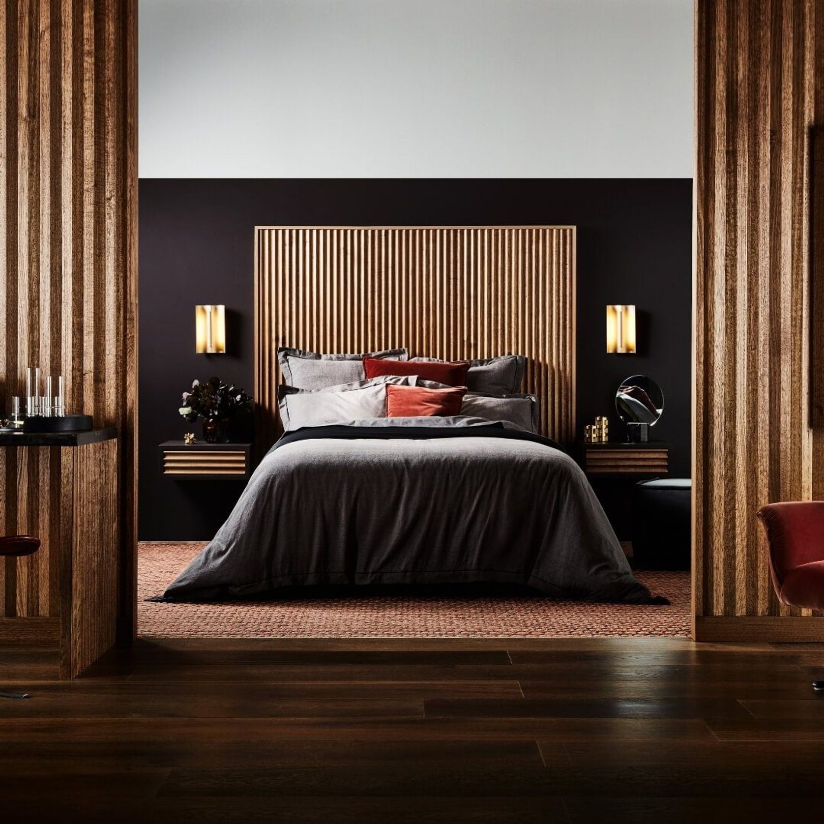 Contours Clear Pine gallery detail image