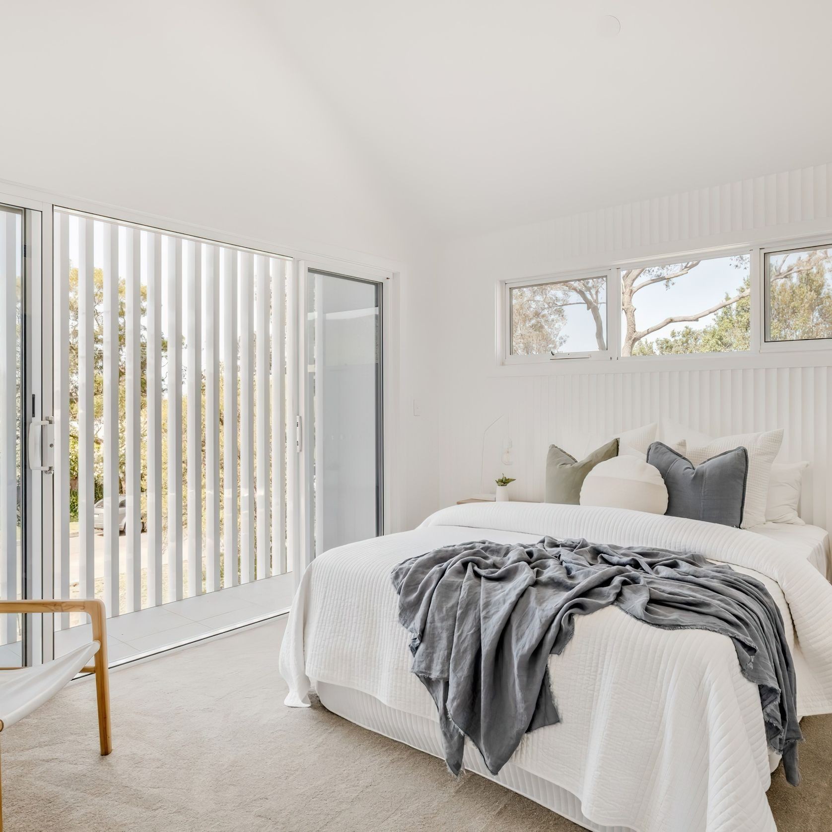 Silhouette gallery detail image