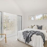 Silhouette gallery detail image