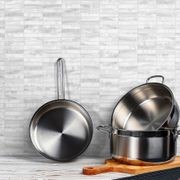 Astonished Onyx White Kit Kat gallery detail image