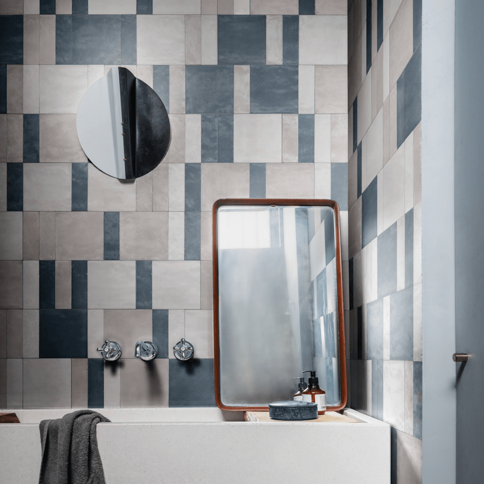 Riad Bianco Gloss Wall Tile 150x150 gallery detail image