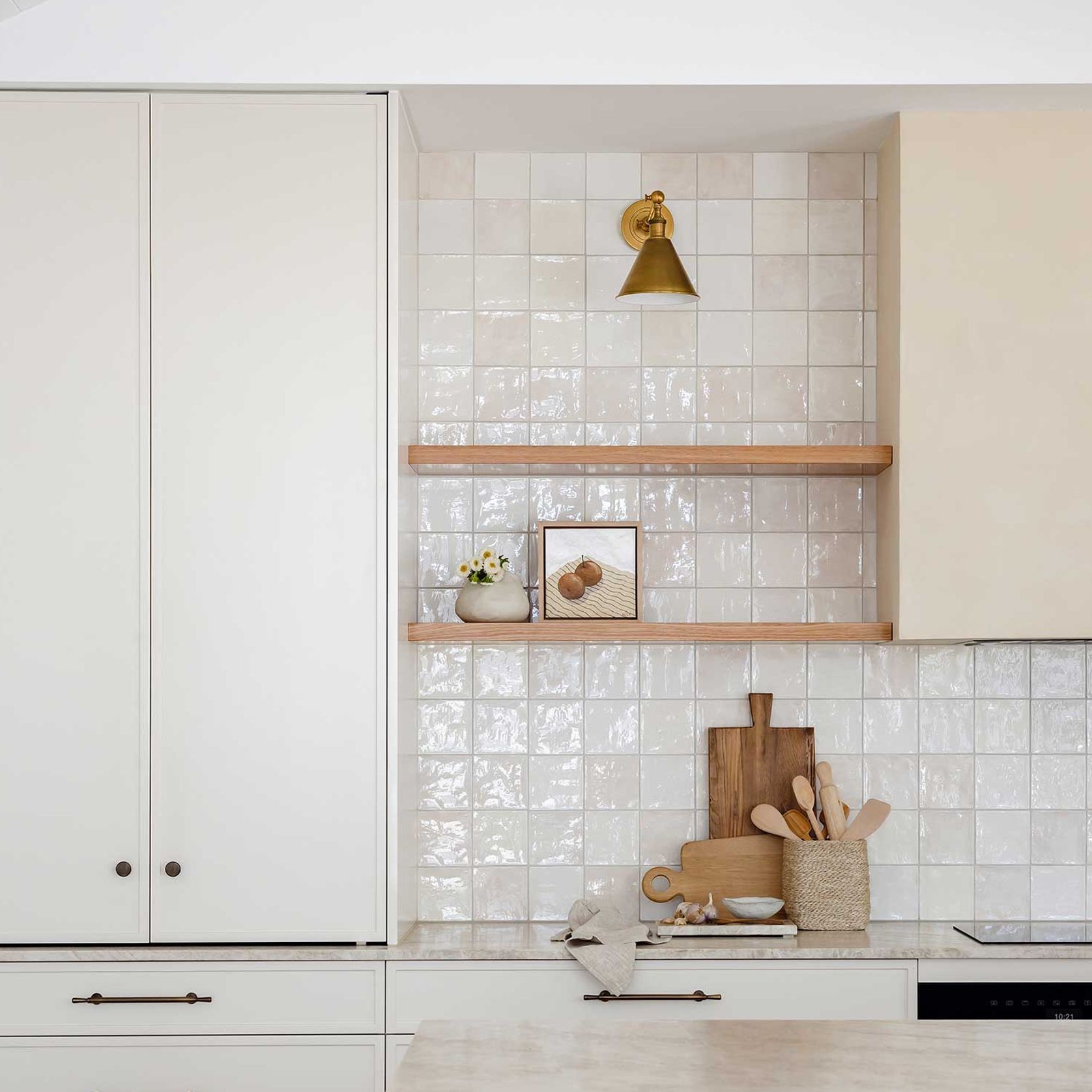 Chalk Zaffron Gloss Wall Tile gallery detail image