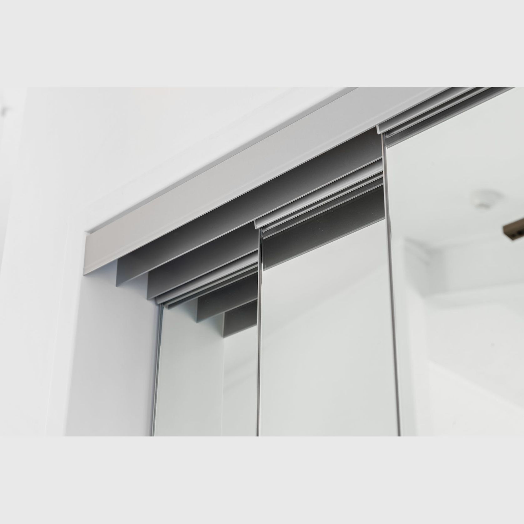Frameless Mirror Doors gallery detail image