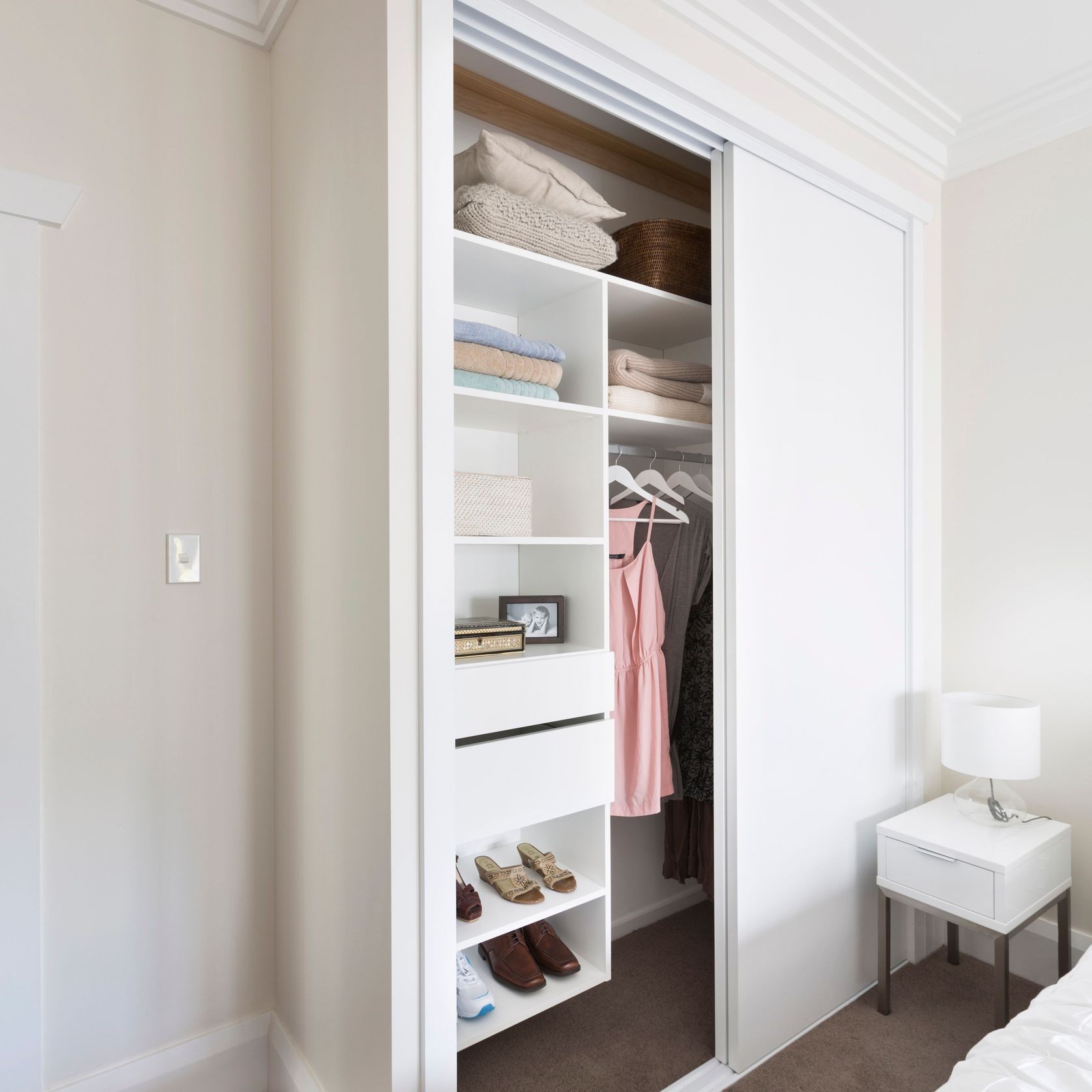 Custom Reach In Wardrobe gallery detail image