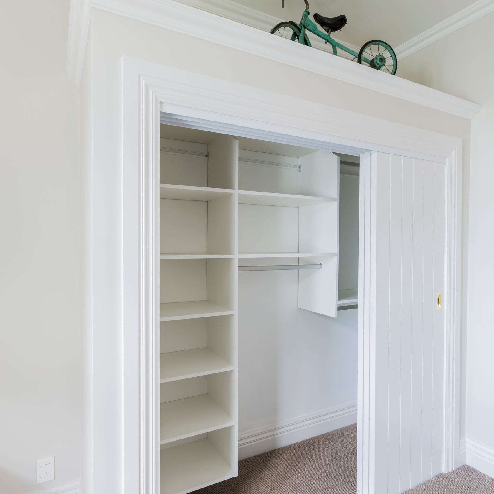 Custom Reach In Wardrobe gallery detail image