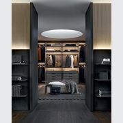 Senzafine Walk-In Closet gallery detail image