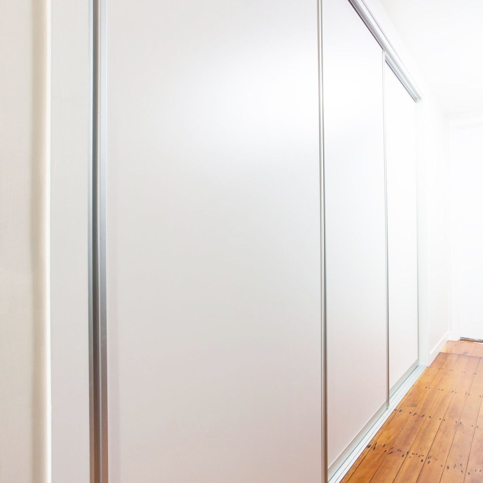 Custom Triple Whisper Sliding Doors gallery detail image