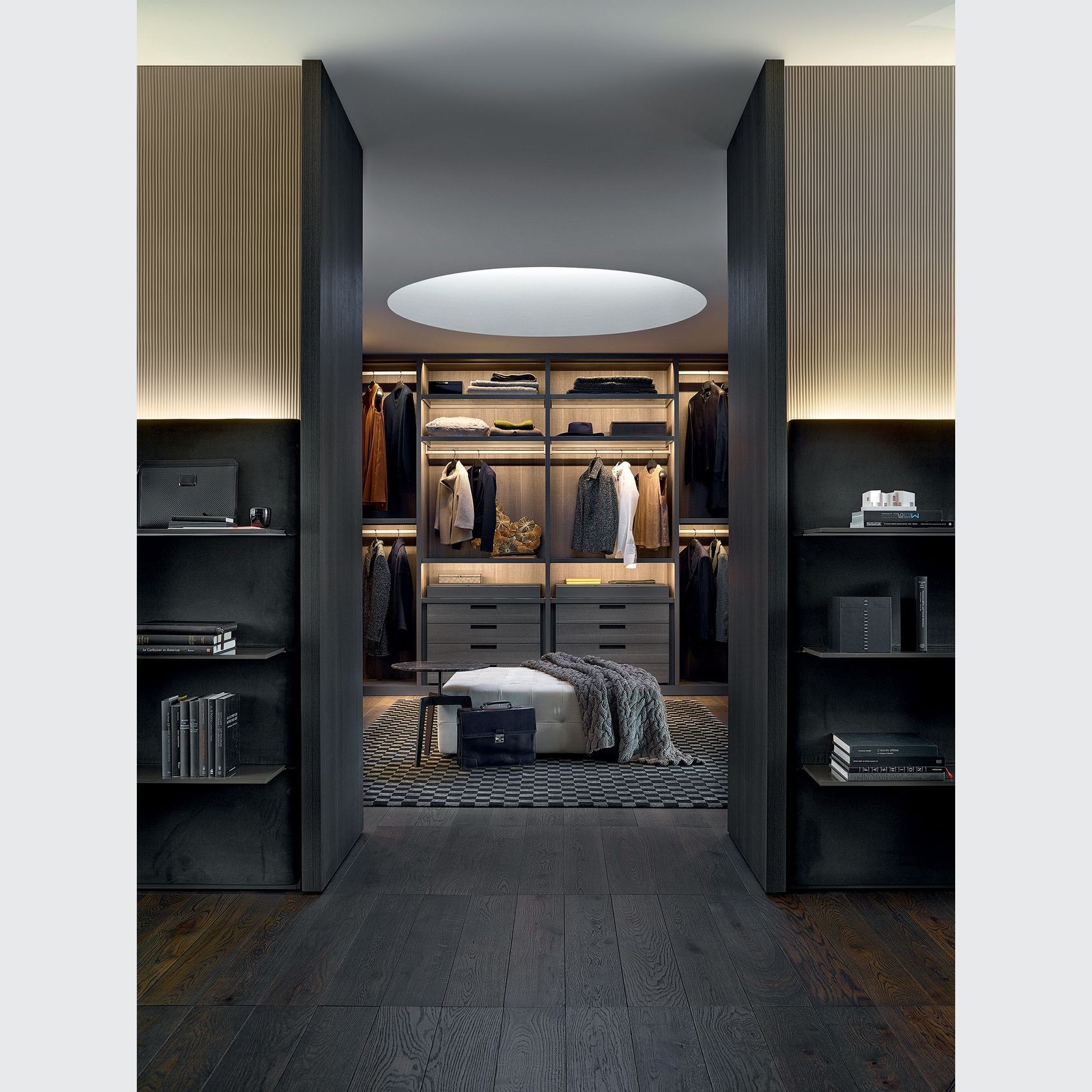 Senzafine Walk-In Closet gallery detail image