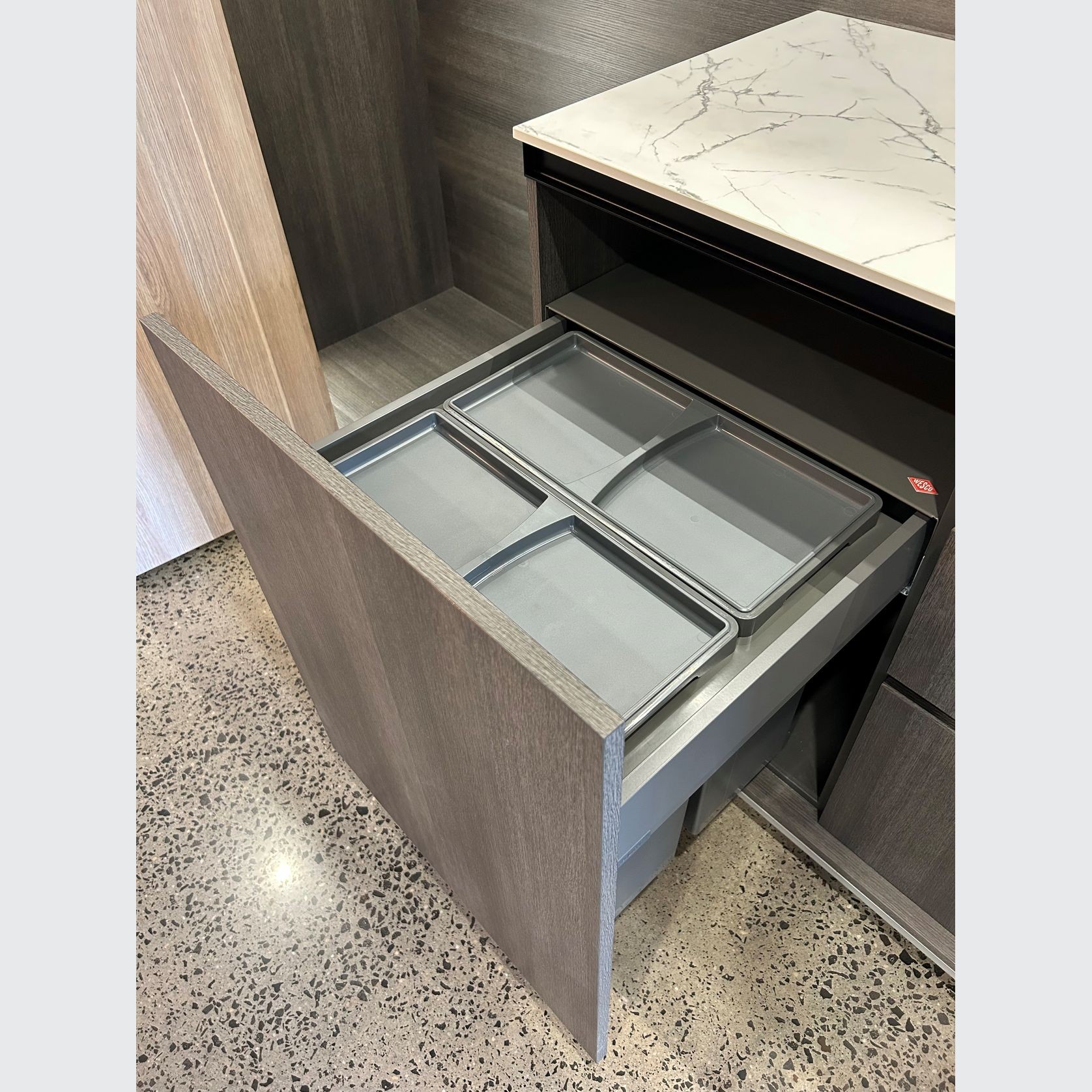 Wesco Pullboy Z waste bin for Blum MERIVOBOX ArchiPro AU