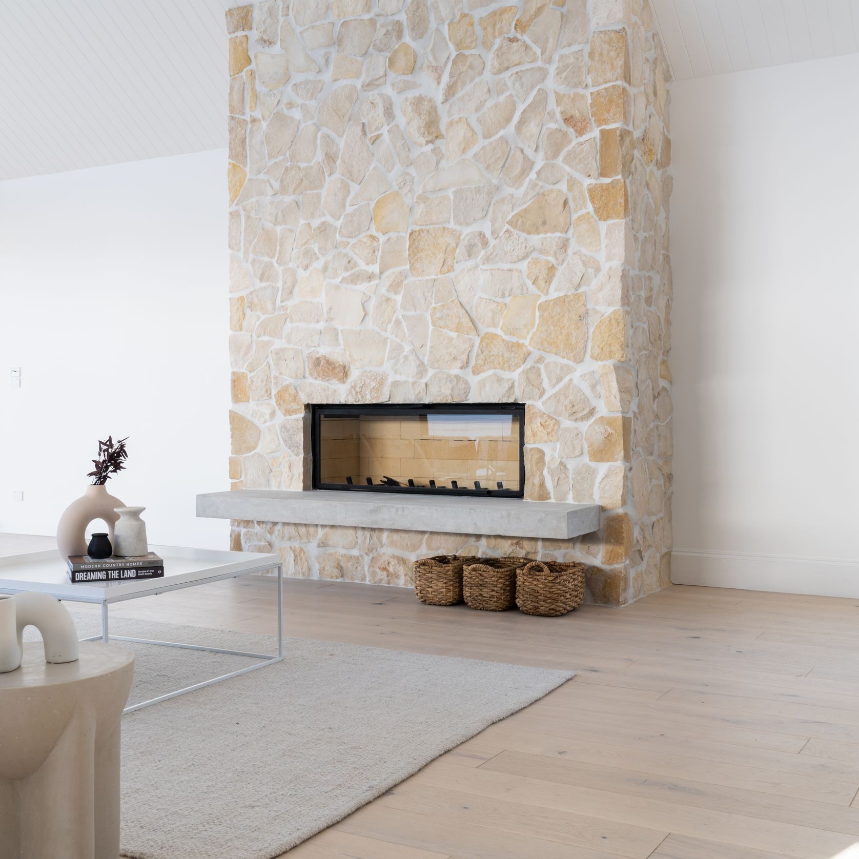 Axis H1600 - Contemporary Inbuilt Fireplace gallery detail image