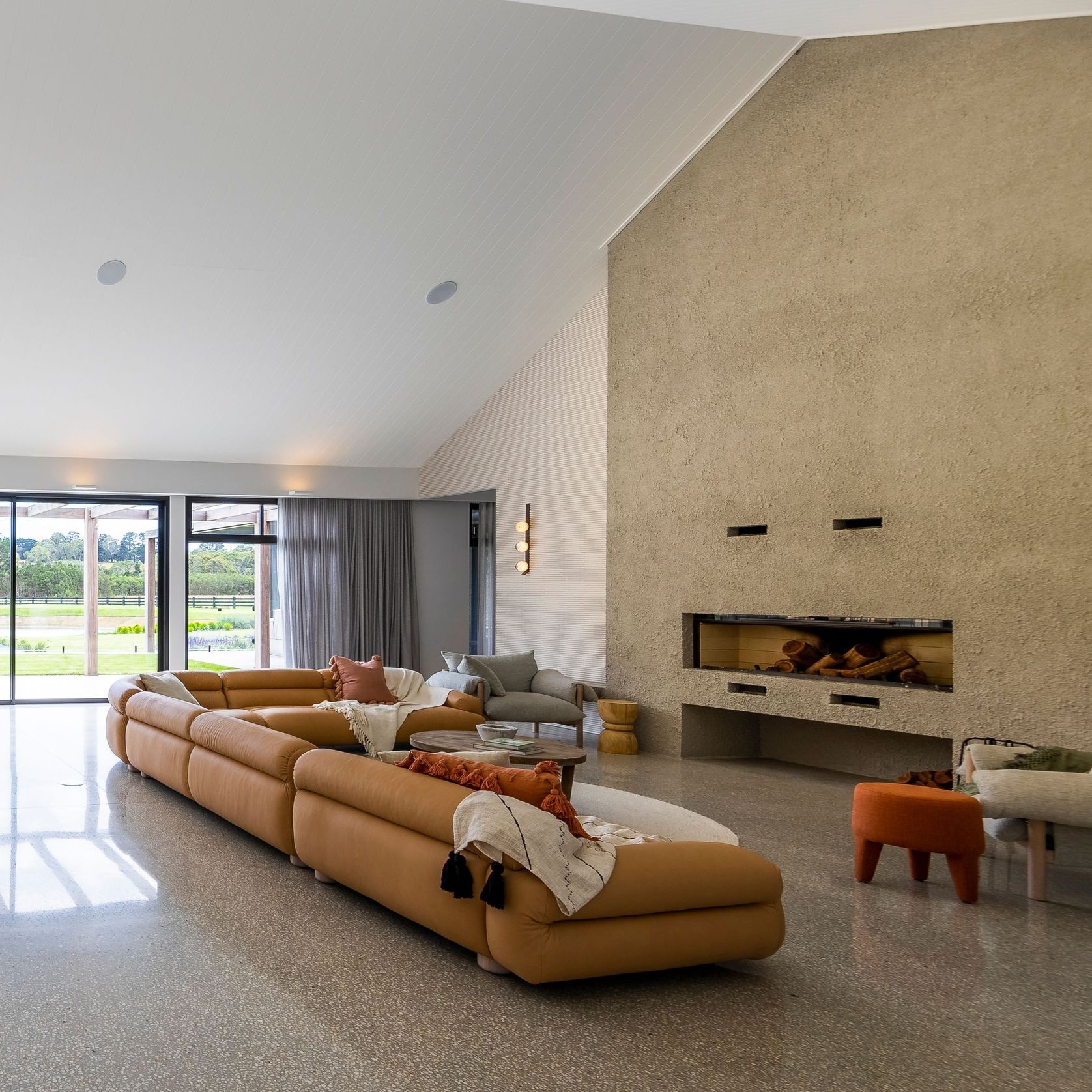 Axis H1600XXL - Australia’s Largest Wood Fireplace gallery detail image