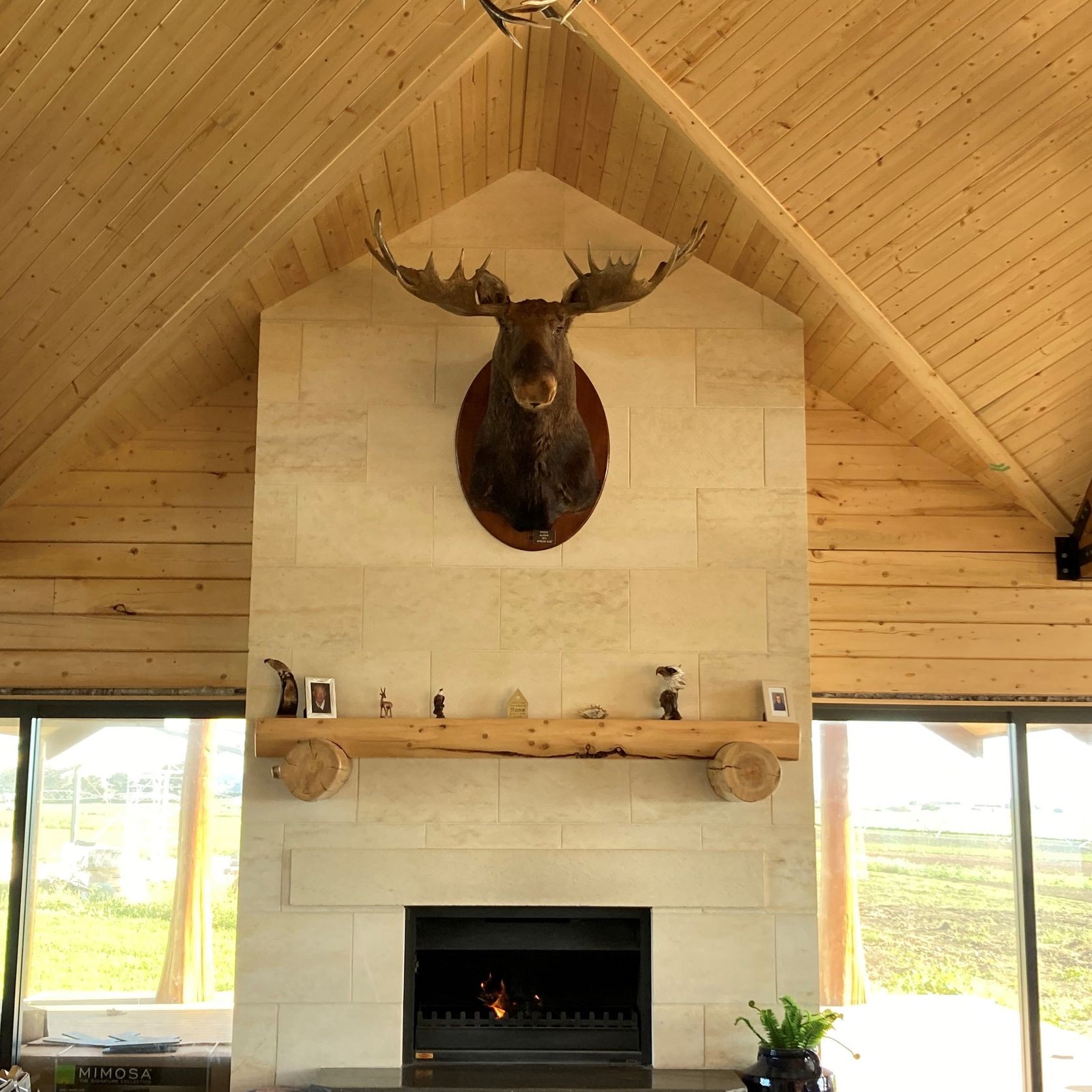 Limestone Fireplaces gallery detail image
