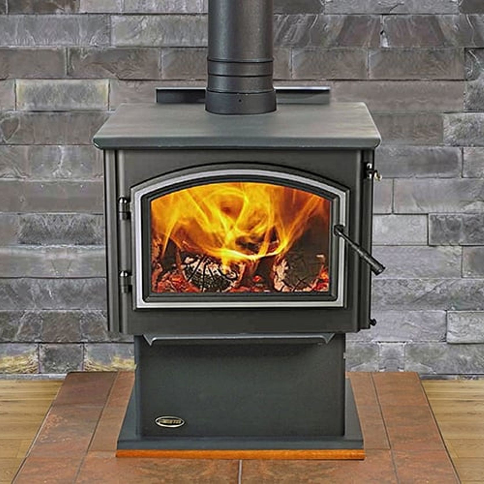 Quadrafire 4300 Millenium With a 4m Flue Kit gallery detail image