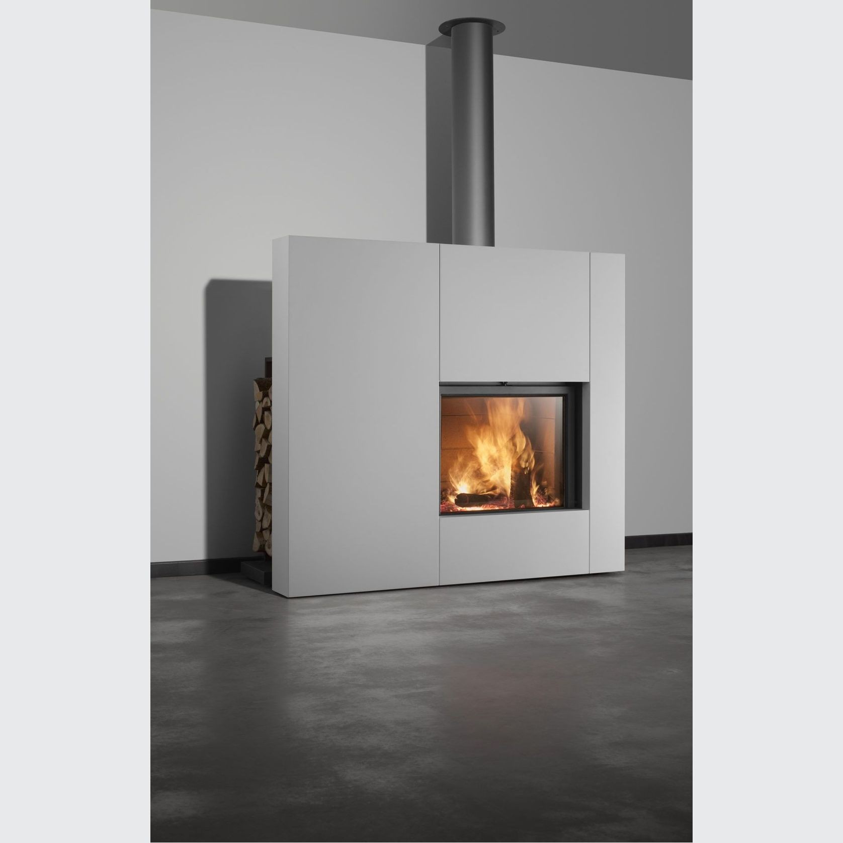 Stuv 21 - Single Sided Built-in Fireplace gallery detail image
