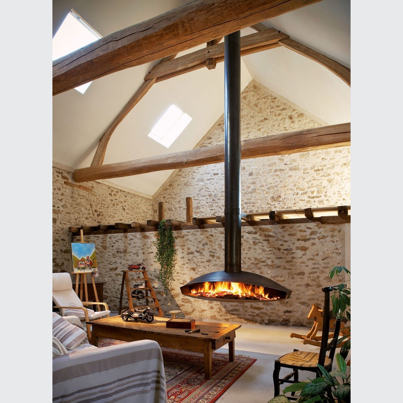 Focus Antefocus - Suspended Fireplace gallery detail image