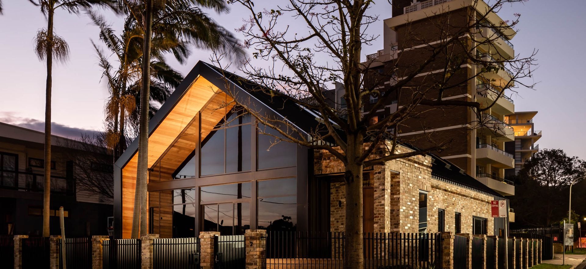 Recycled brick expresses an unexpected quiet domestic ease in inner-city Wollongong