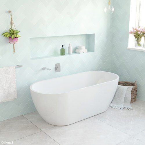 Koko Matte White Freestanding Bath